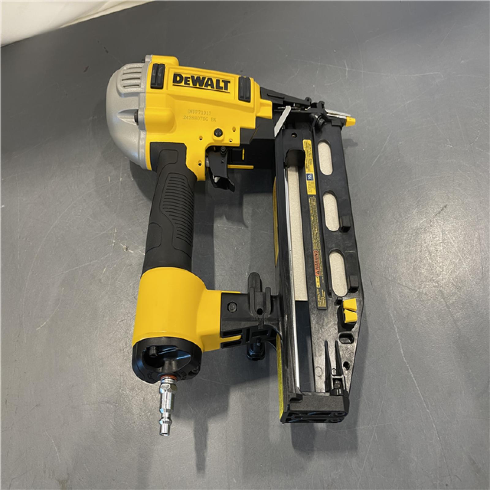 AS-IS - Dewalt-16 Gauge Precision Point Finish Nailer