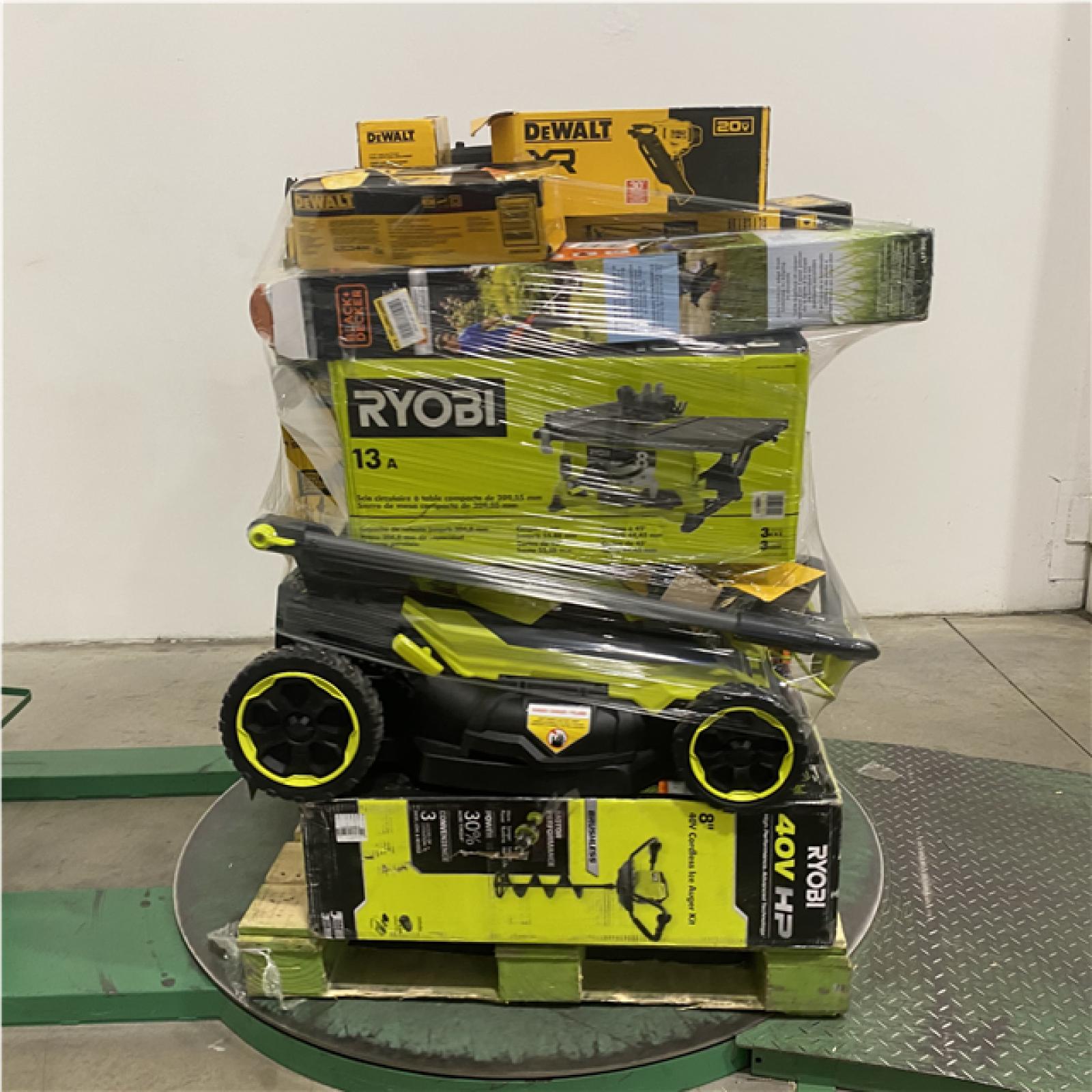 Dallas Location - As-Is Tool Pallet