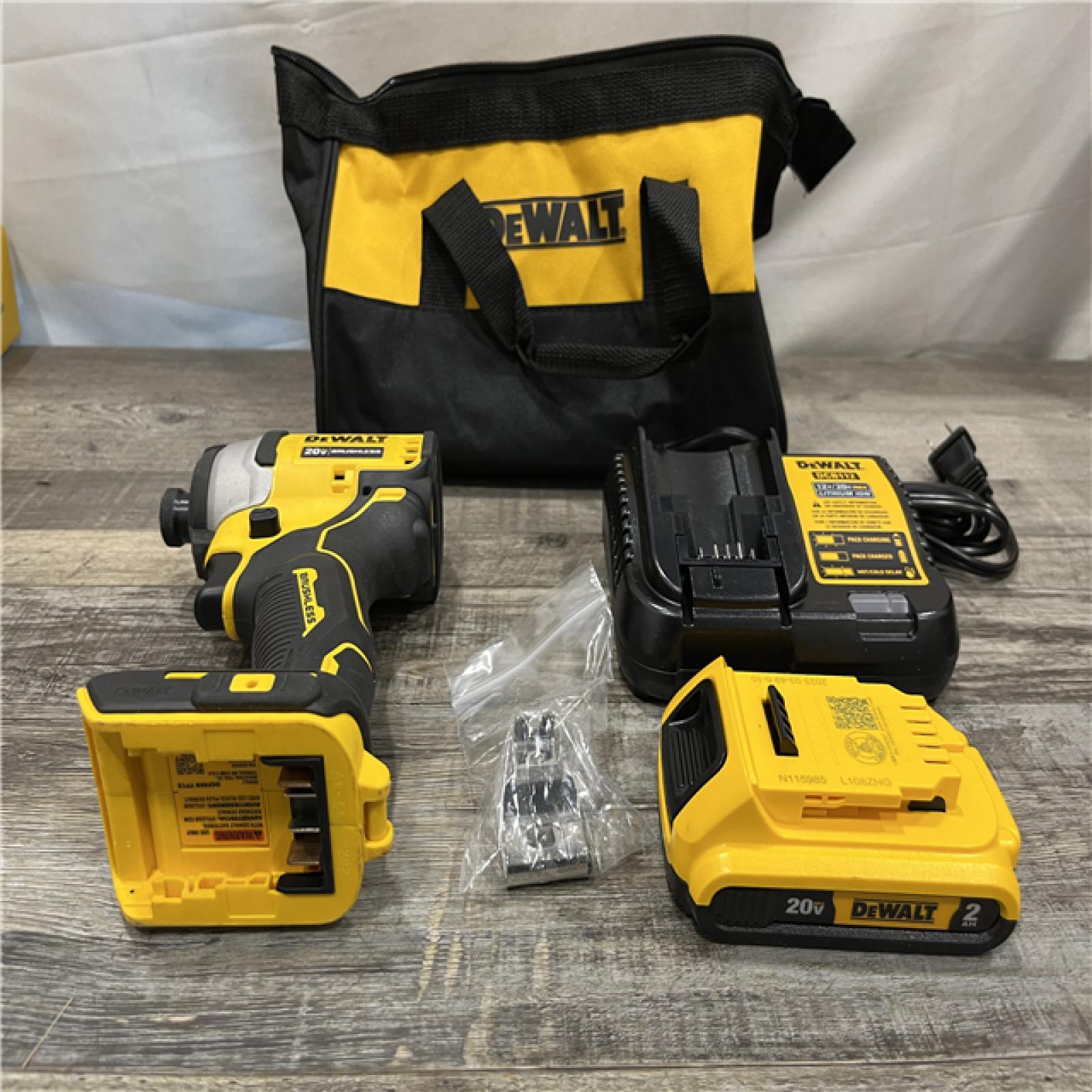AS-IS DEWALT Atomic 20V Max Lithium-Ion Brushless Cordless Compact 1/4 in. Impact Driver Kit