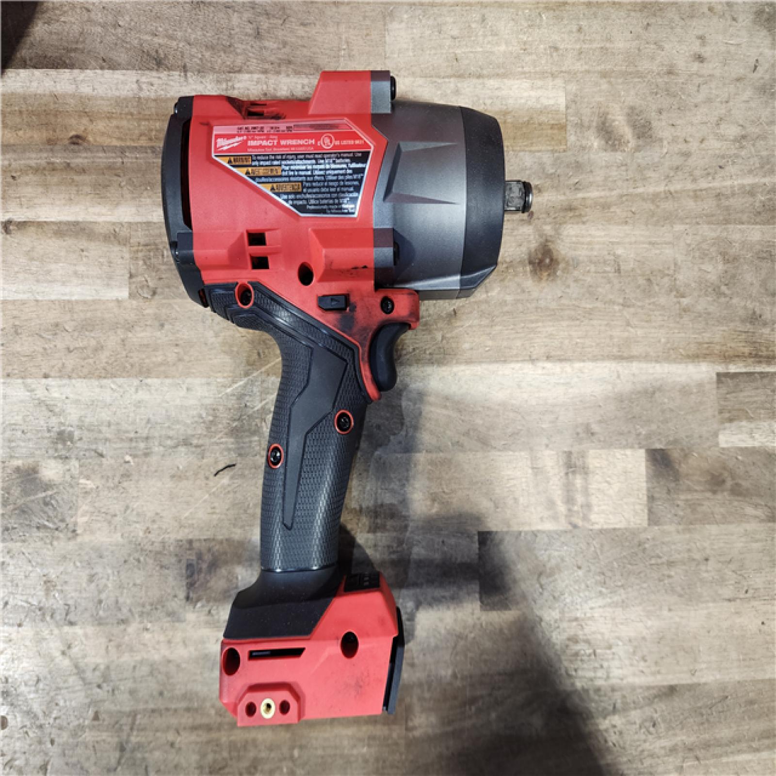 HOUSTON LOCATION - AS-IS Milwaukee FUEL 18V Lithium-Ion Brushless Cordless 1/2 in. Impact Wrench w/Friction Ring Kit