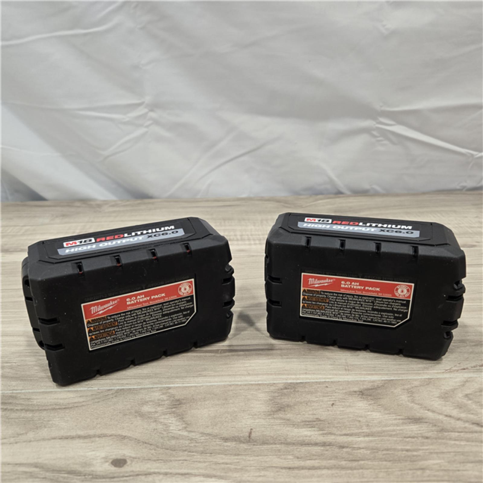 LIKE NEW! - Milwaukee 18V High Output Starter Kit
