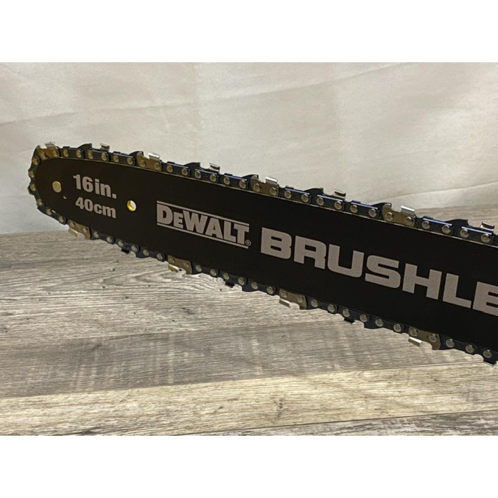 AS-IS DEWALT 60V MAX FLEXVOLT Lithium-Ion Brushless Cordless 16 Chainsaw Kit