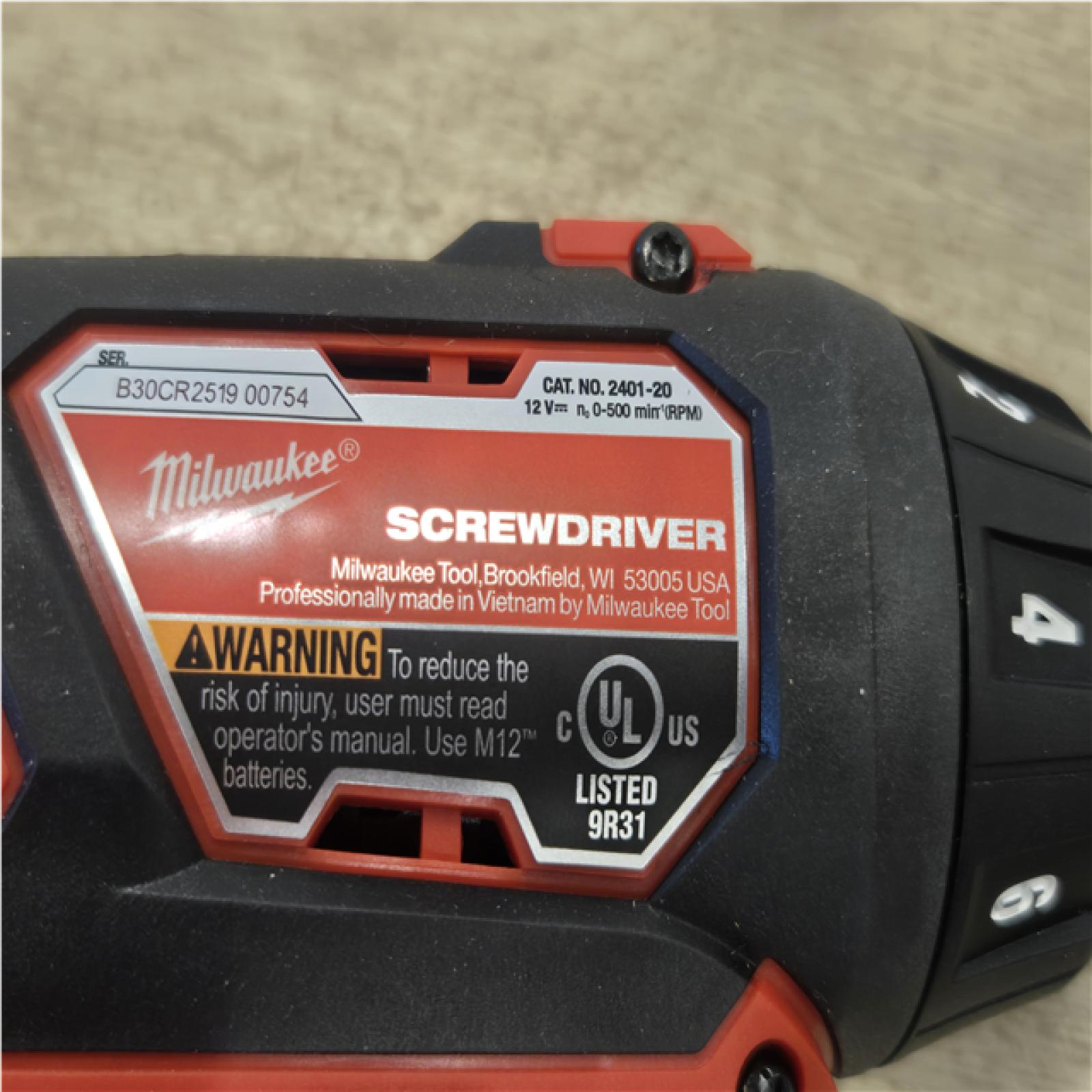 AS-IS Milwaukee 12V Lithium-Ion Cordless 1/4 in. Hex Screwdriver Kit