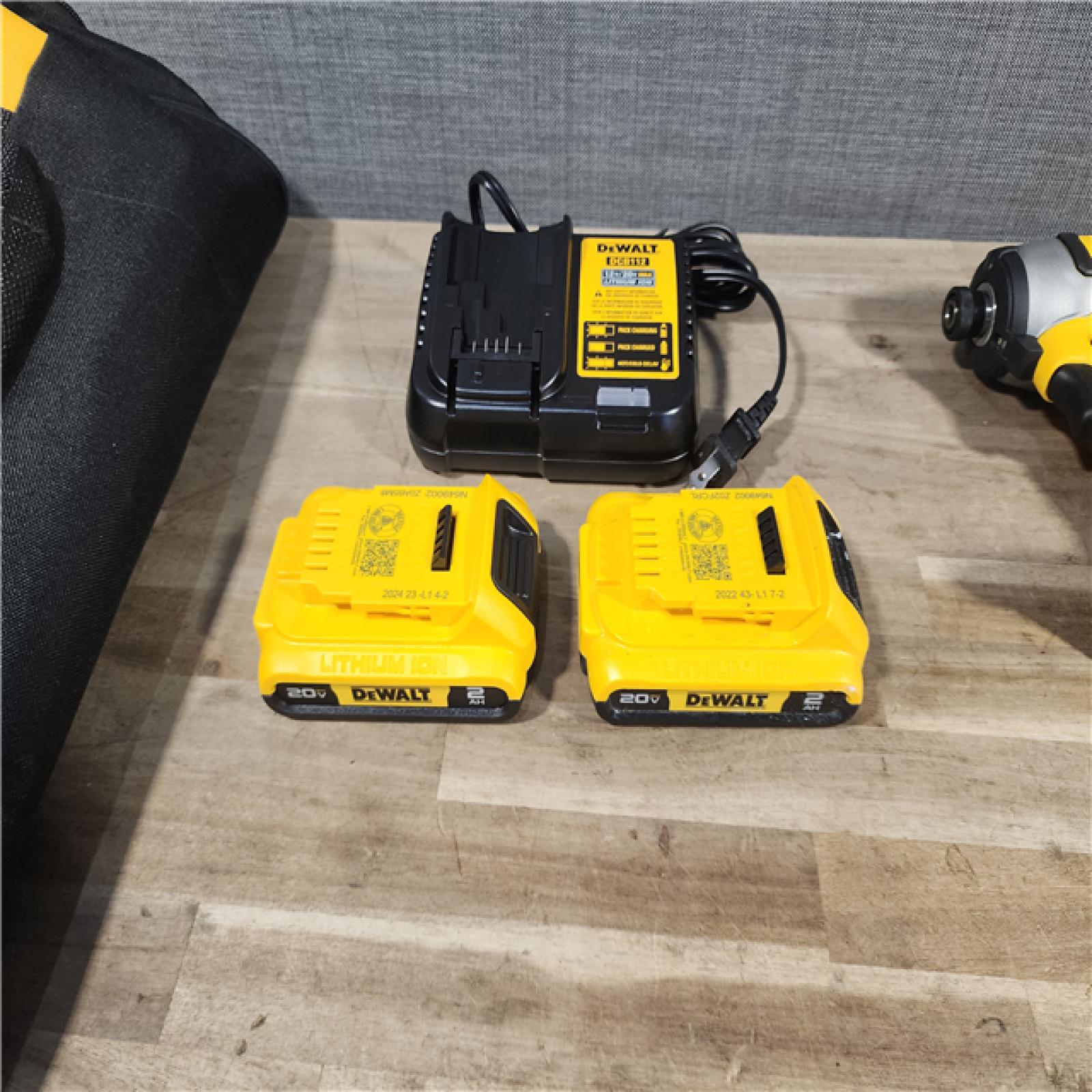 HOUSTON LOCATION - AS-IS DeWalt 20V MAX ATOMIC Cordless Brushless 3 Tool Combo Kit