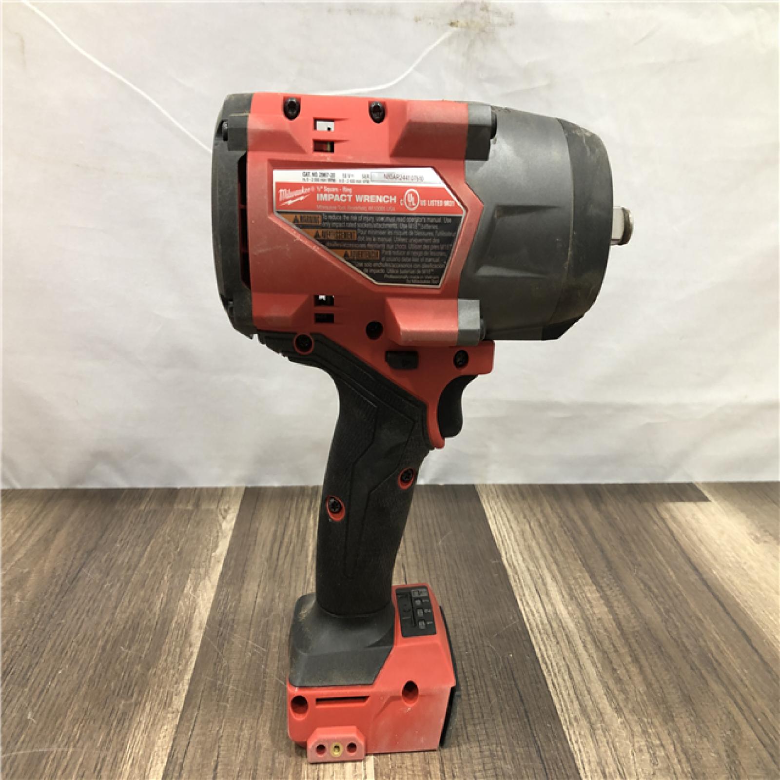 AS-IS Milwaukee  FUEL 18V Lithium-Ion Brushless Cordless 1/2 in. Impact Wrench w/Friction Ring Kit