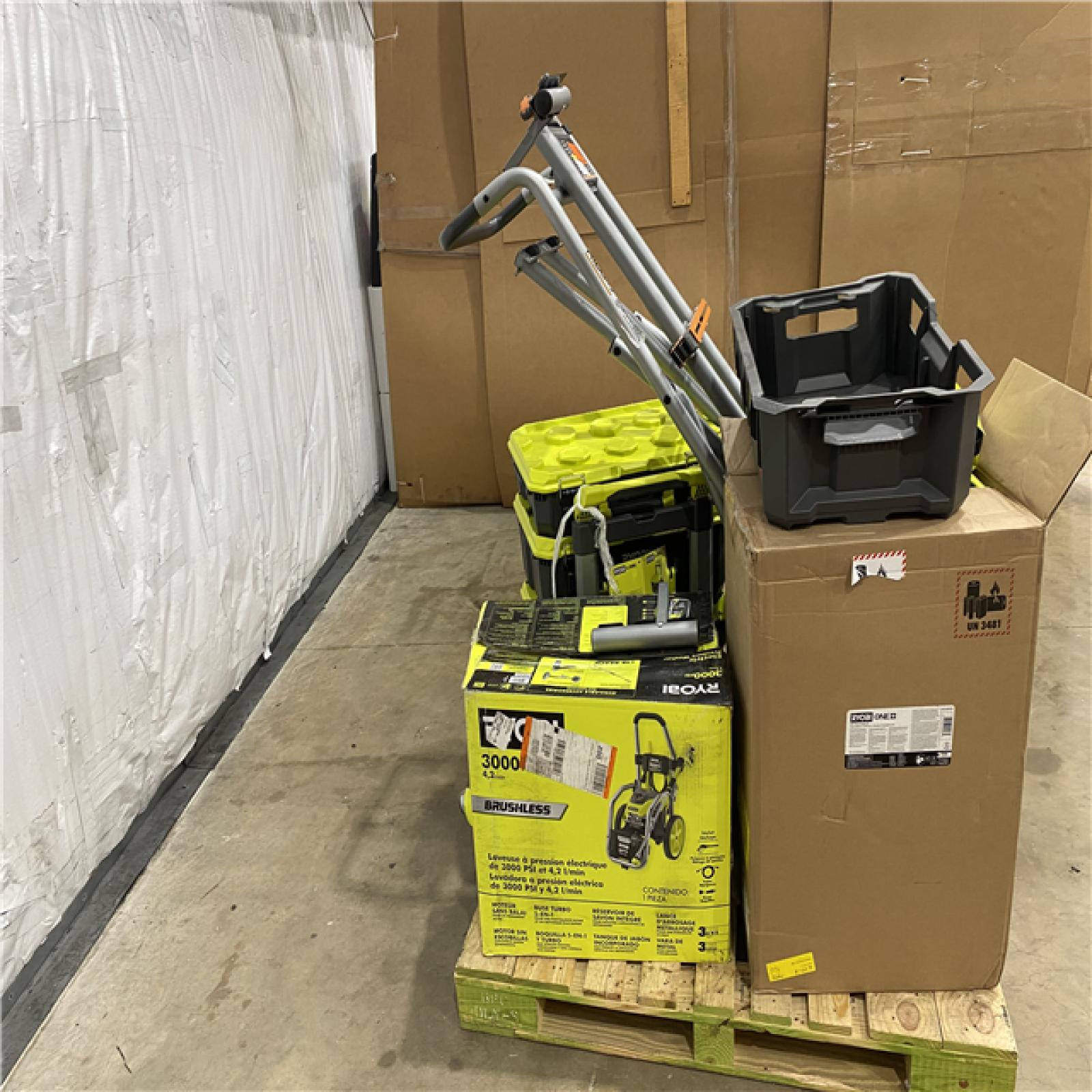 Houston Location AS IS - Tool Pallet