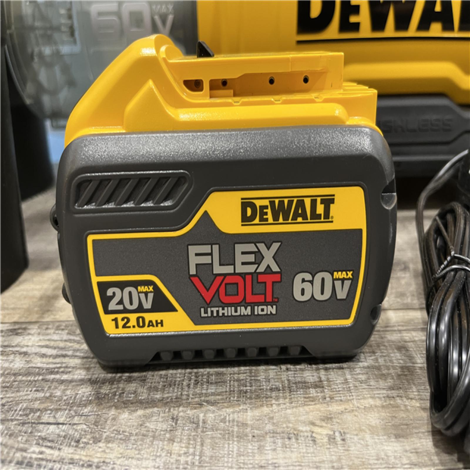AS-IS DEWALT FLEXVOLT 60V MAX 160 MPH 760 CFM Brushless Cordless Axial Blower Kit