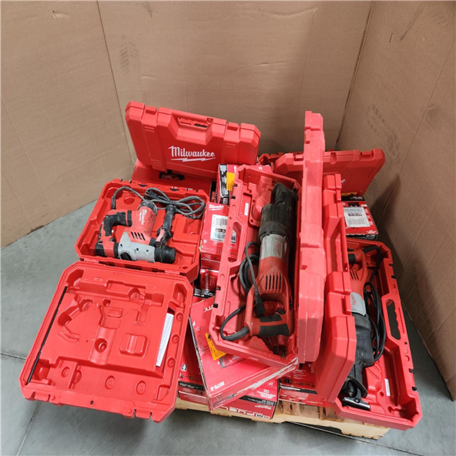 CALIFORNIA AS-IS MILWAUKEE TOOL PALLET