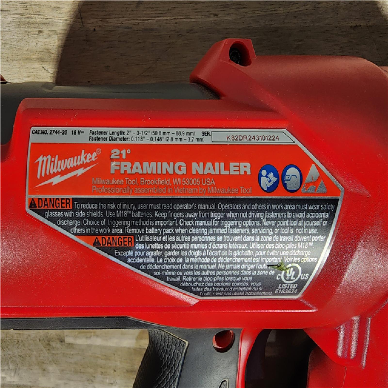 HOUSTON LOCATION - AS-IS Milwaukee 2744-20 M18 FUEL 3-1/2 in. 18-Volt 21-Degree Lithium-Ion Brushless Cordless Framing Nailer (Tool-Only)
