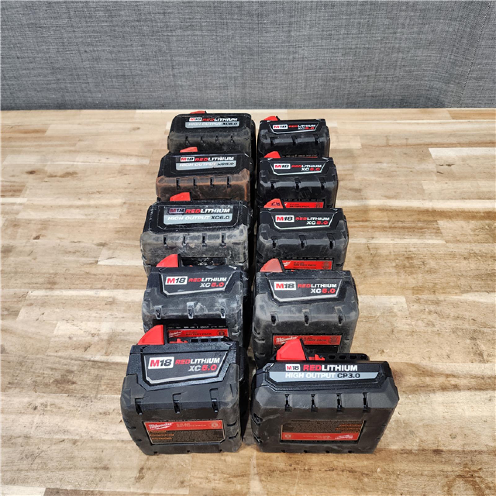 HOUSTON LOCATION - AS-IS MILWAUKEE BATTERY PACK QTY - 10
