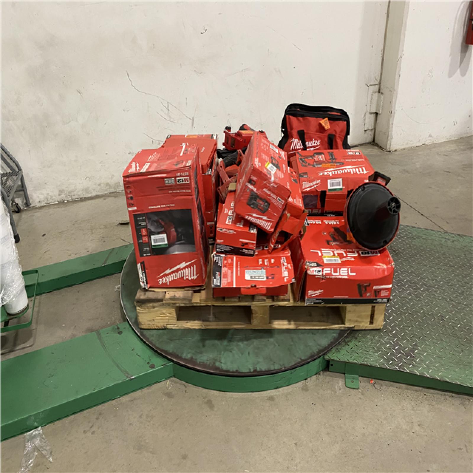 Dallas Location - As-Is MILWAUKEE Tool Pallet