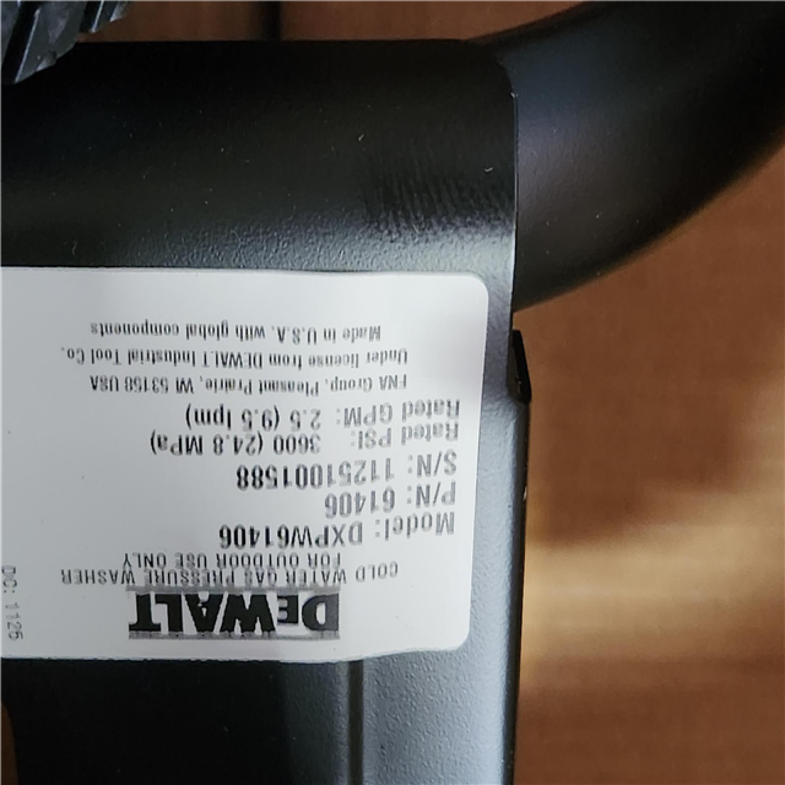 Phoenix NEW DEWALT 3600 PSI 2.5 GPM Cold Water Gas Professional Pressure Washer with HONDA GX200 Engine