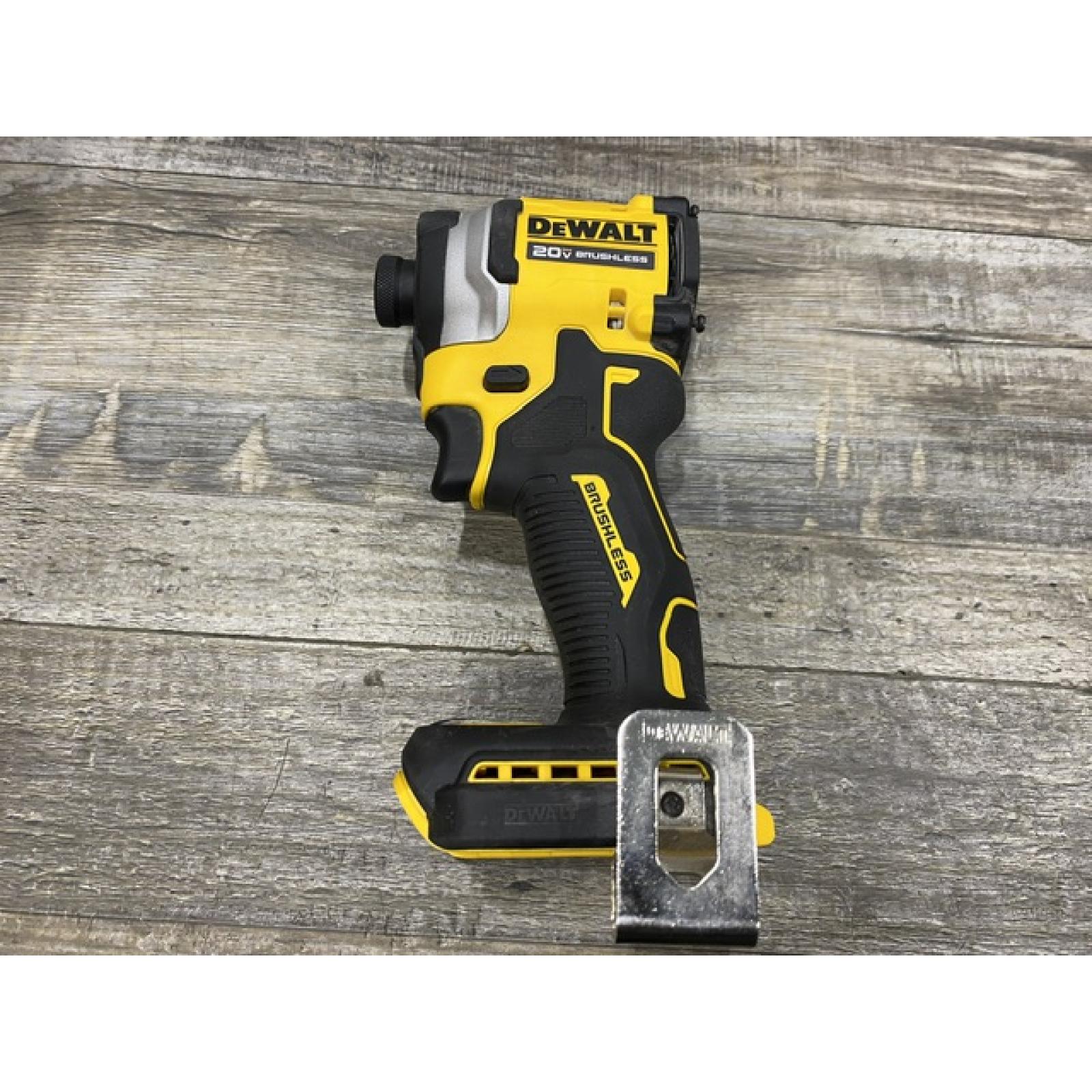 AS-IS DEWALT ATOMIC 20V MAX Lithium-Ion Cordless 1/4 in. Brushless Impact Driver Kit