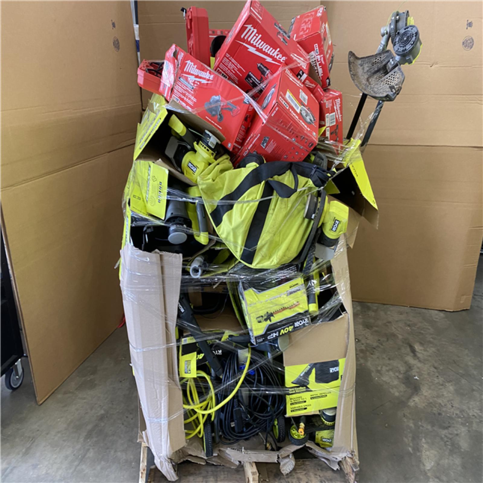 Houston Location- AS-IS - Tool Pallet