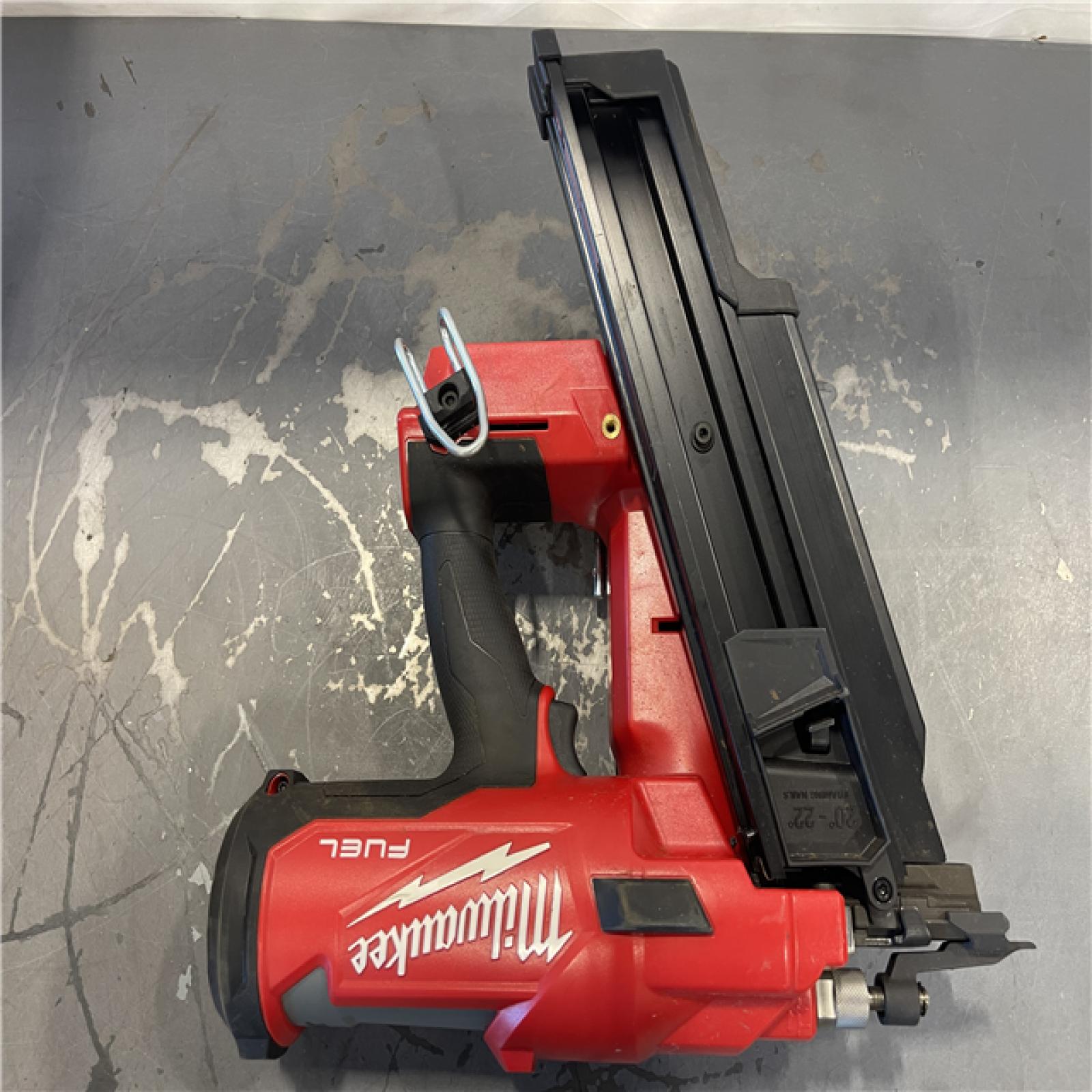 AS-IS-Milwaukee M18 FUEL 3-1/2 in. 18-Volt 21-Degree Lithium-Ion Brushless Cordless Framing Nailer (Tool-Only)