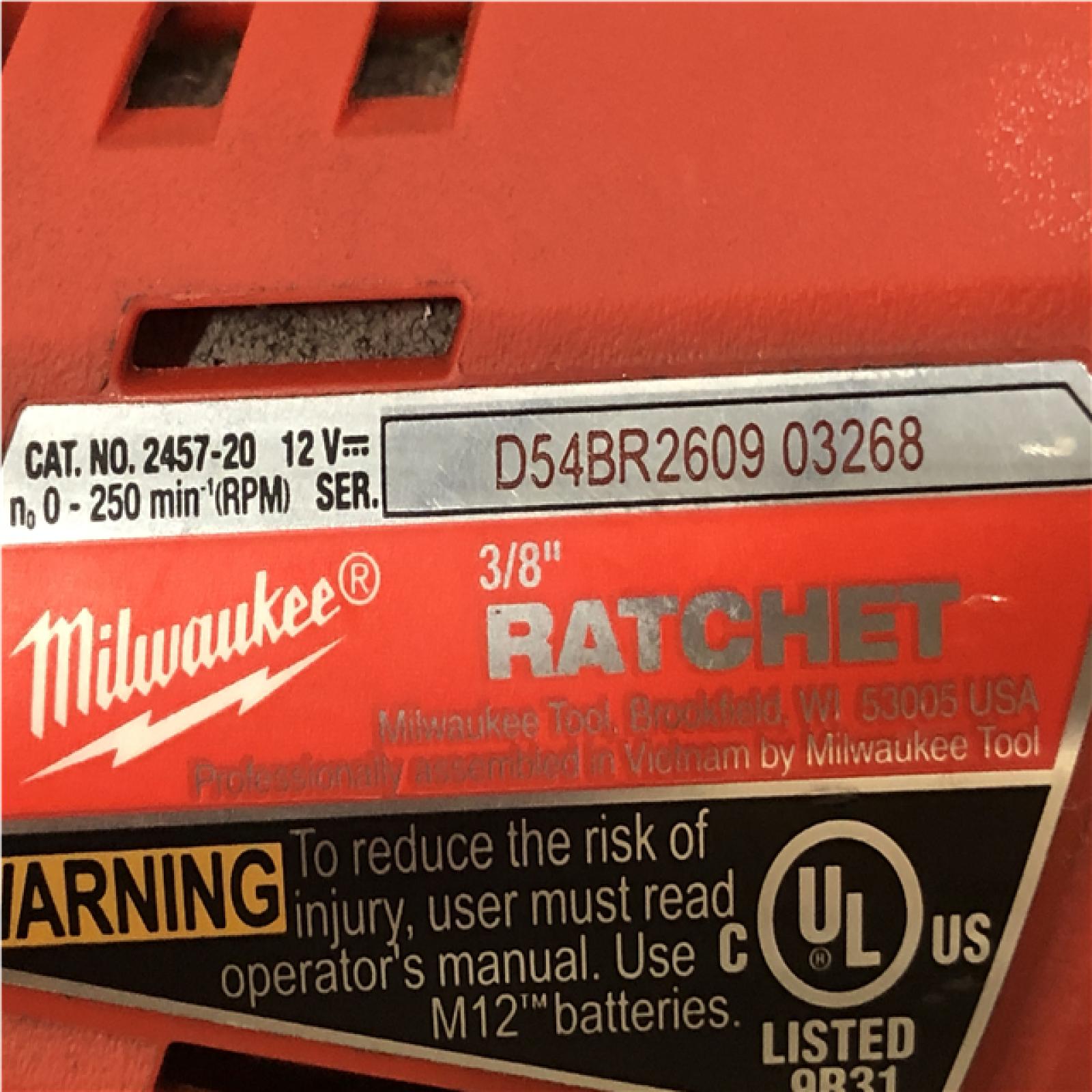 AS-IS Milwaukee 12V Lithium-Ion Cordless 3/8 in. Ratchet (Tool-Only)