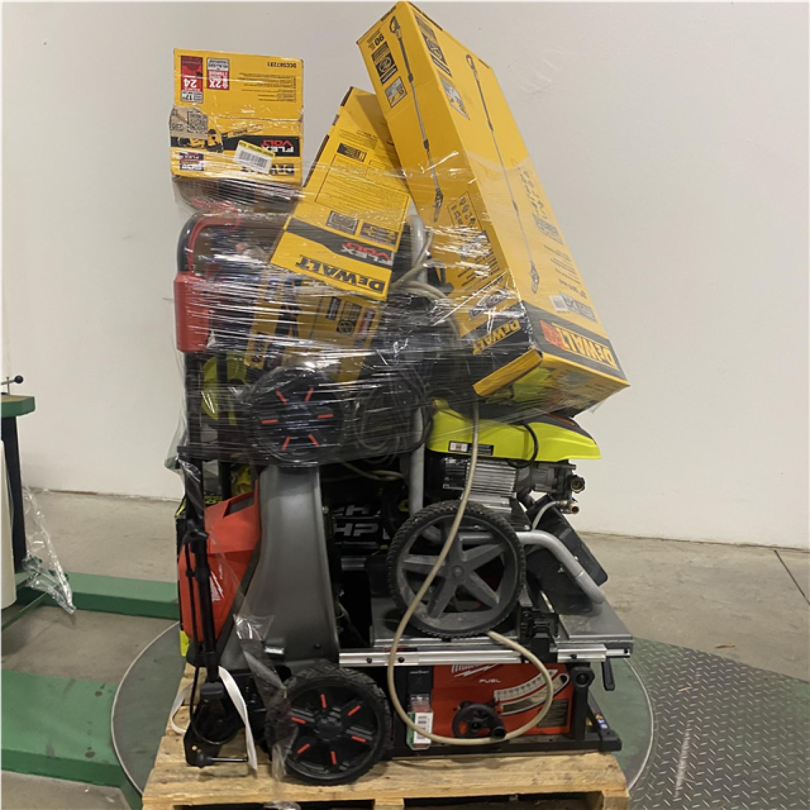 Dallas Location - As-Is Tool Pallet