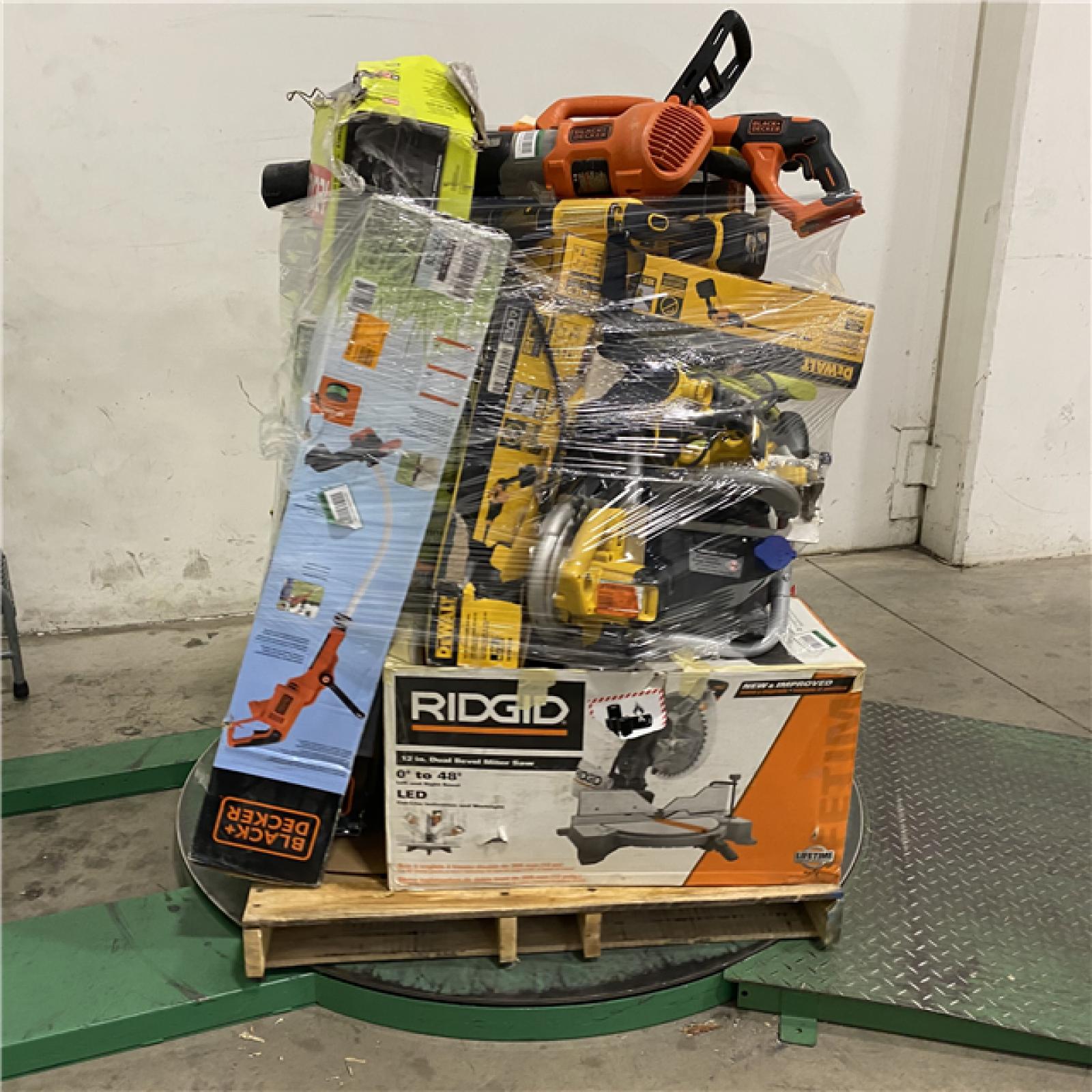 Dallas Location - As-Is Tool Pallet