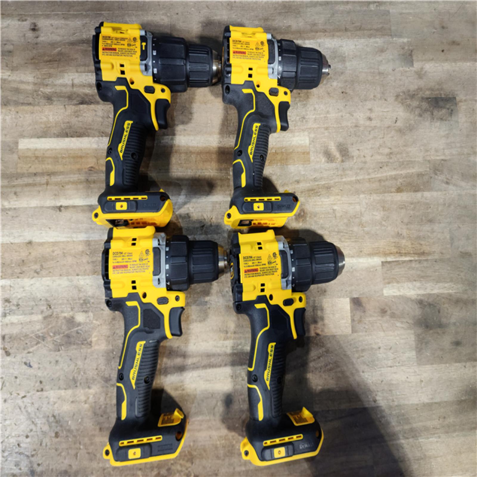 HOUSTON LOCATION - AS-IS DEWALT 4 TOOL COMBO KIT W/ (2) BATTERY & CHARGER