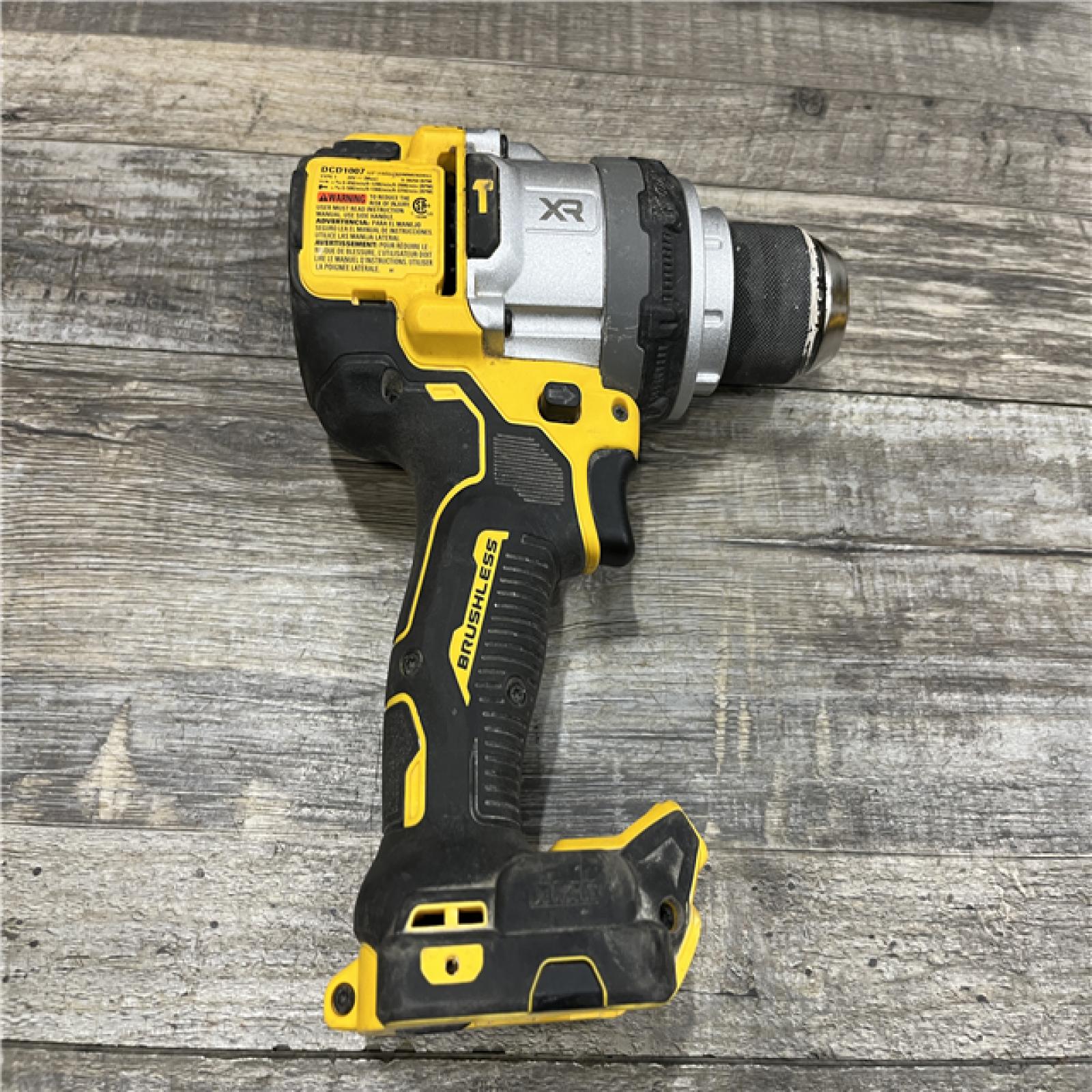 AS-IS DEWALT 20V XR Lithium-Ion Cordless Hammer Drill Kit