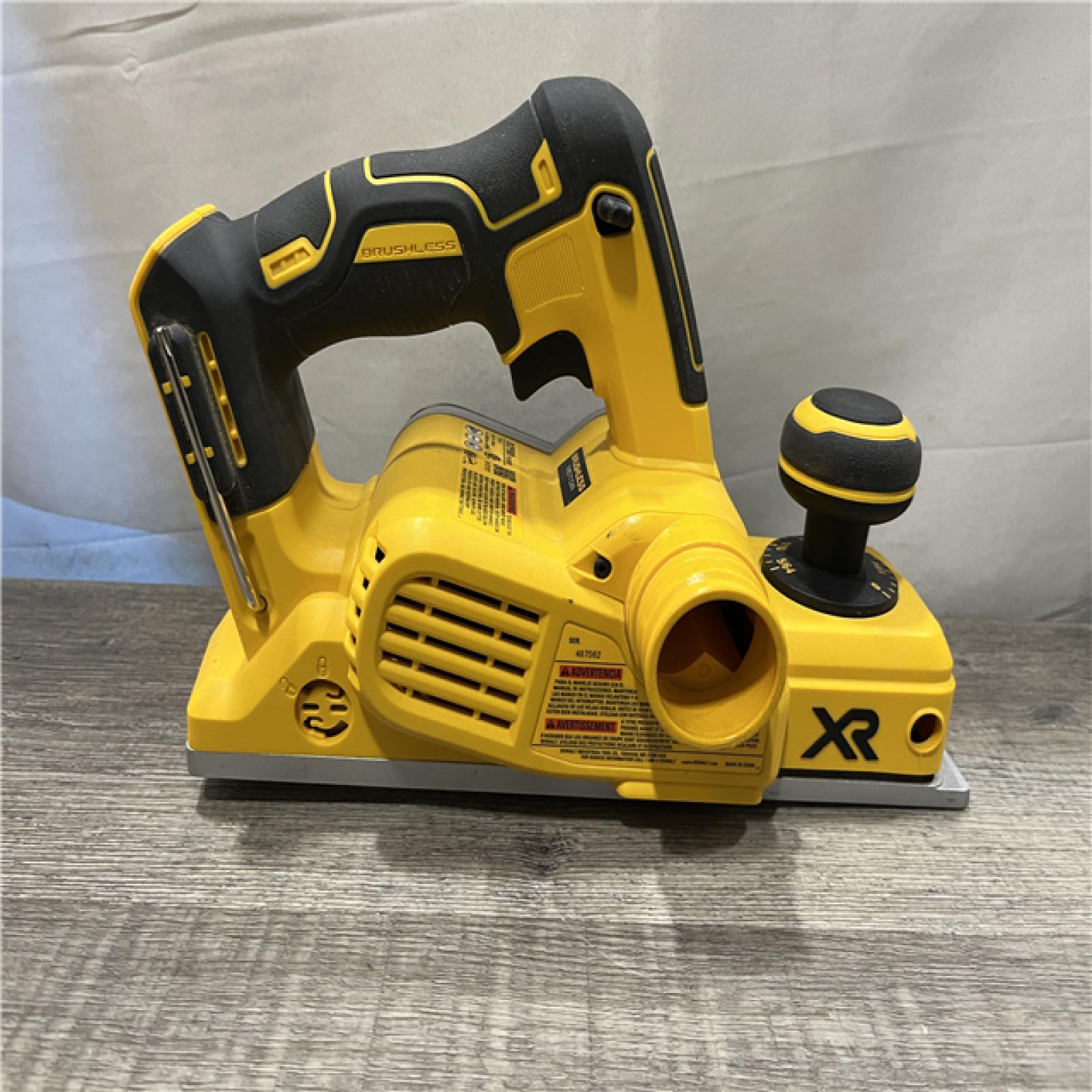 AS-IS DEWALT 20V MAX XR Cordless Brushless 3-1/4 in. Planer (Tool Only)