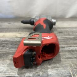 AS-IS Milwaukee 12-Volt Lithium-Ion Cordless Rivet Tool (Tool-Only)