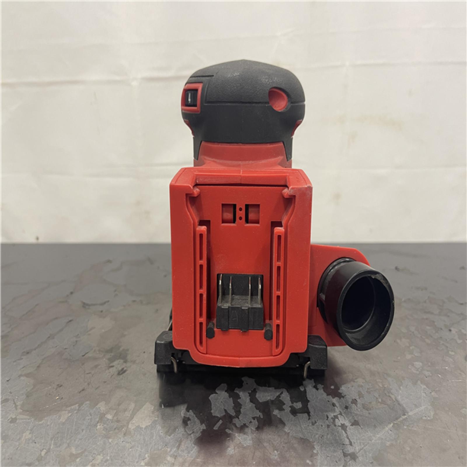AS-IS- Milwaukee 1/4 in. Sheet Sander (Tool-Only)