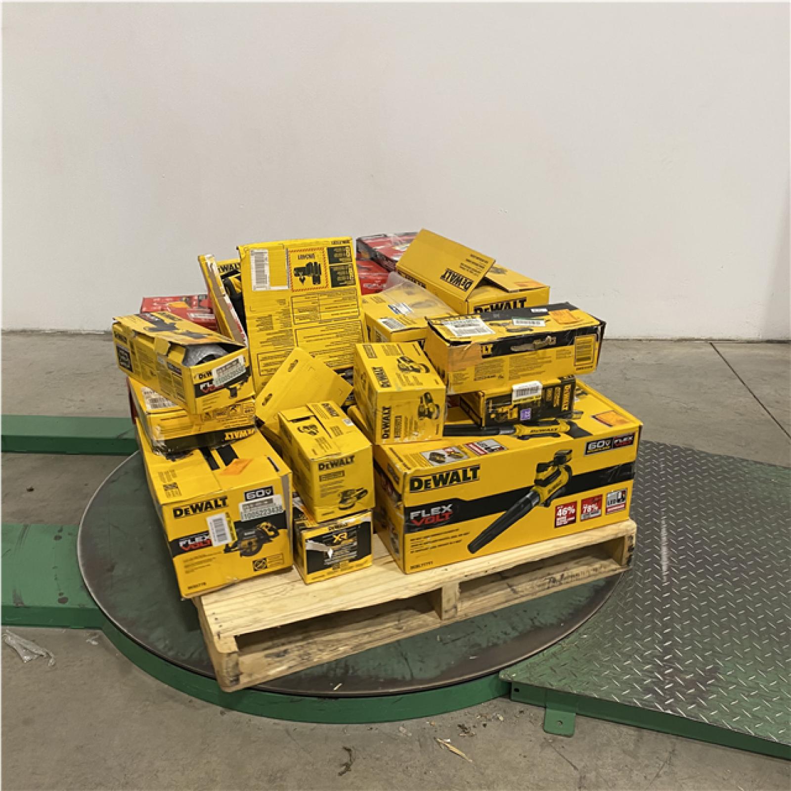 Dallas Location - As-Is Tool Pallet