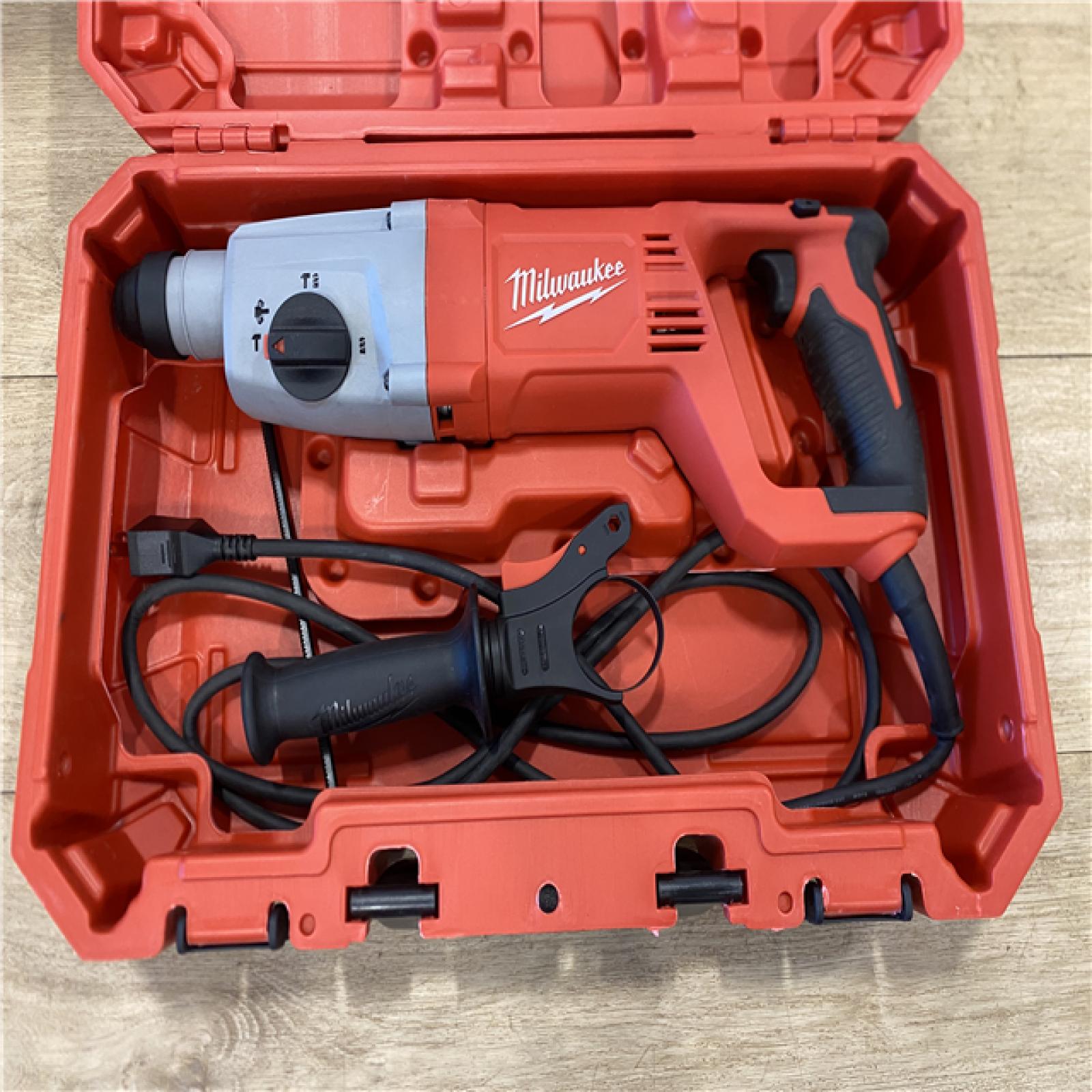 AS-IS Milwaukee 8 Amp Corded 1 in. SDS D-Handle Rotary Hammer