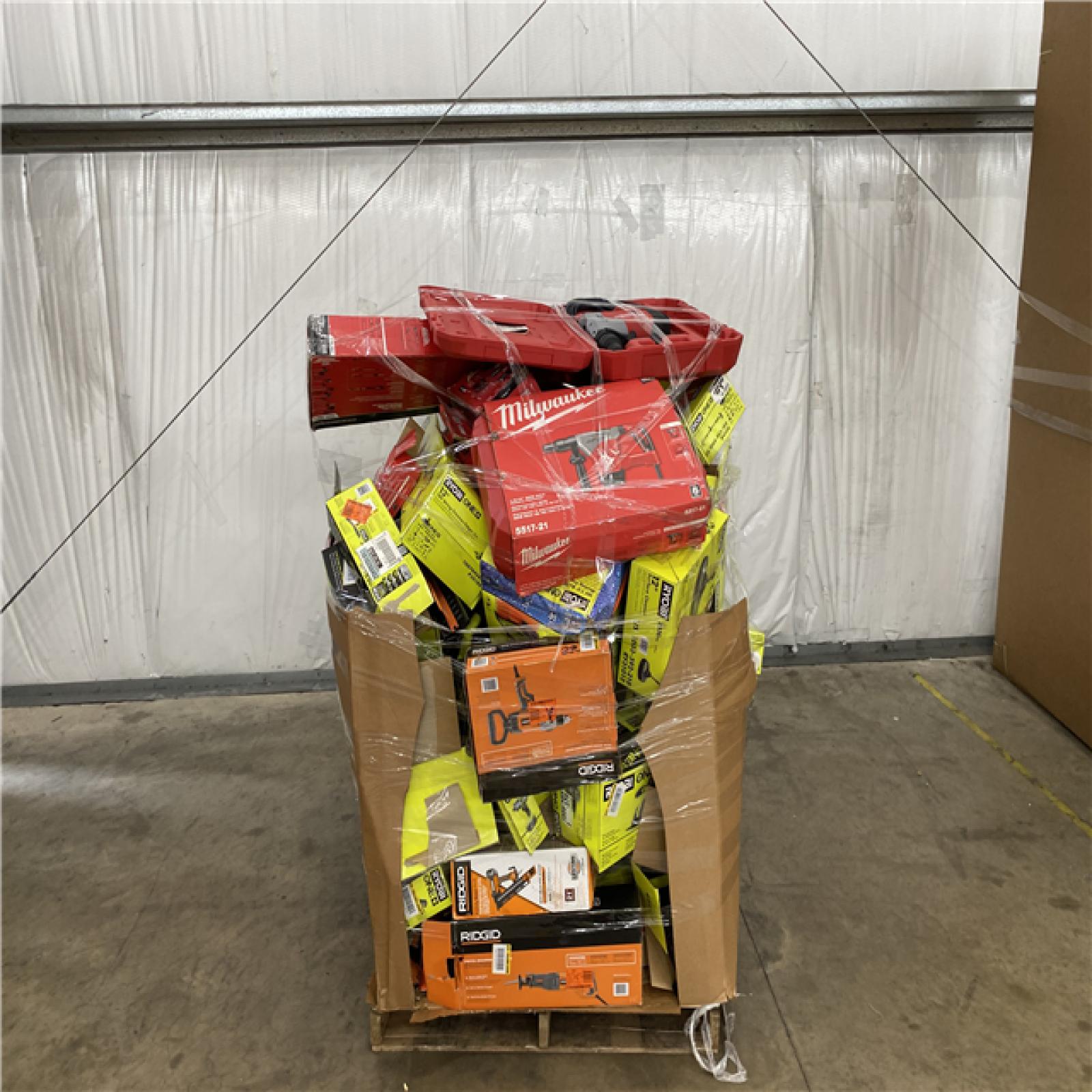 Houston Location AS IS - Tool Pallet