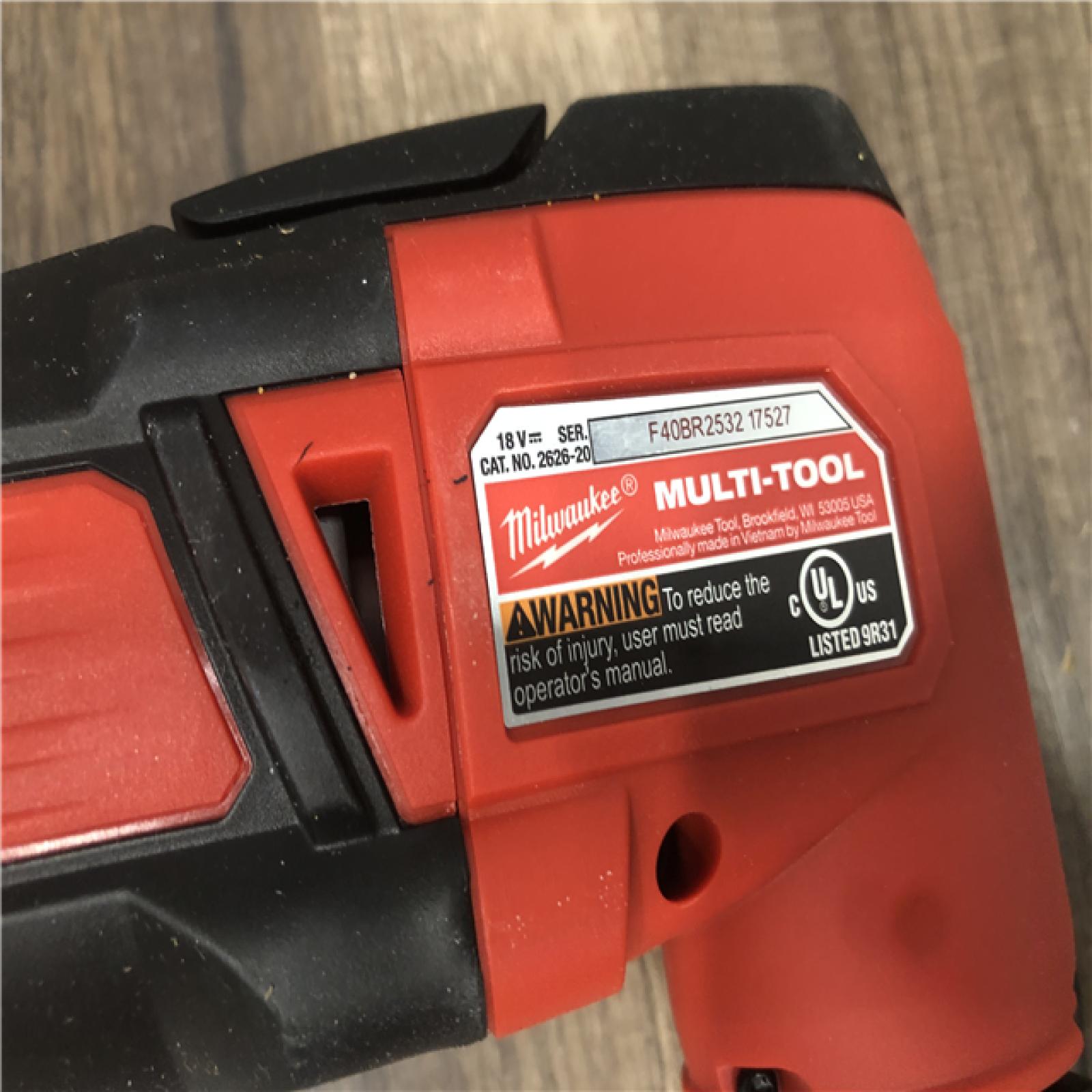 AS-IS Milwaukee 18V Lithium-Ion Cordless Oscillating Multi-Tool (Tool-Only)