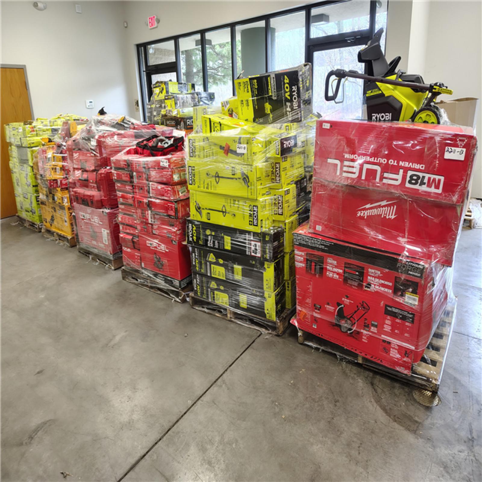 Pittston Location As-Is Power Tools Partial Truckload (12 Pallets) 2211-B