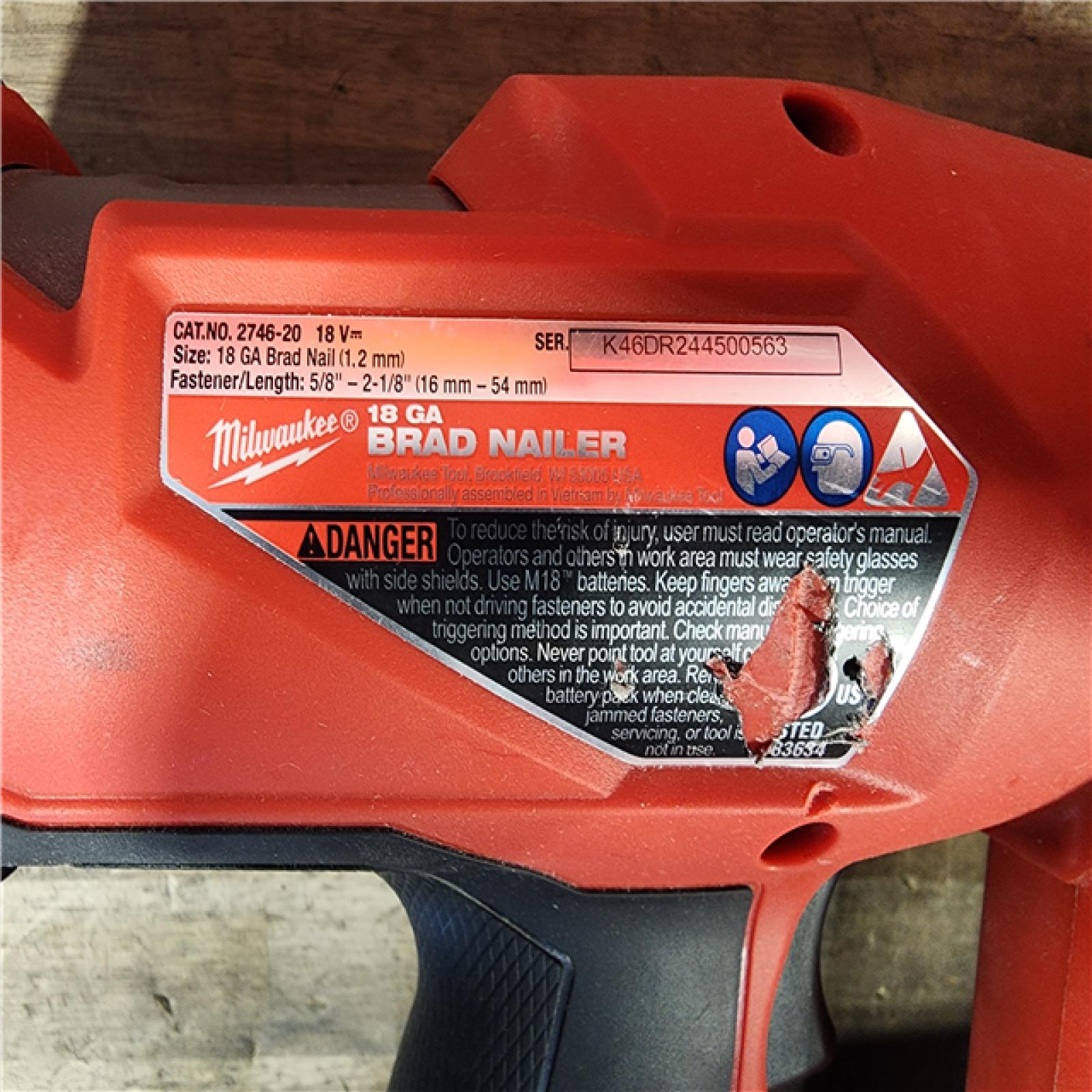 HOUSTON LOCATION - AS-IS Milwaukee M18 FUEL 18 Gauge Brad Nailer (TOOL ONLY)