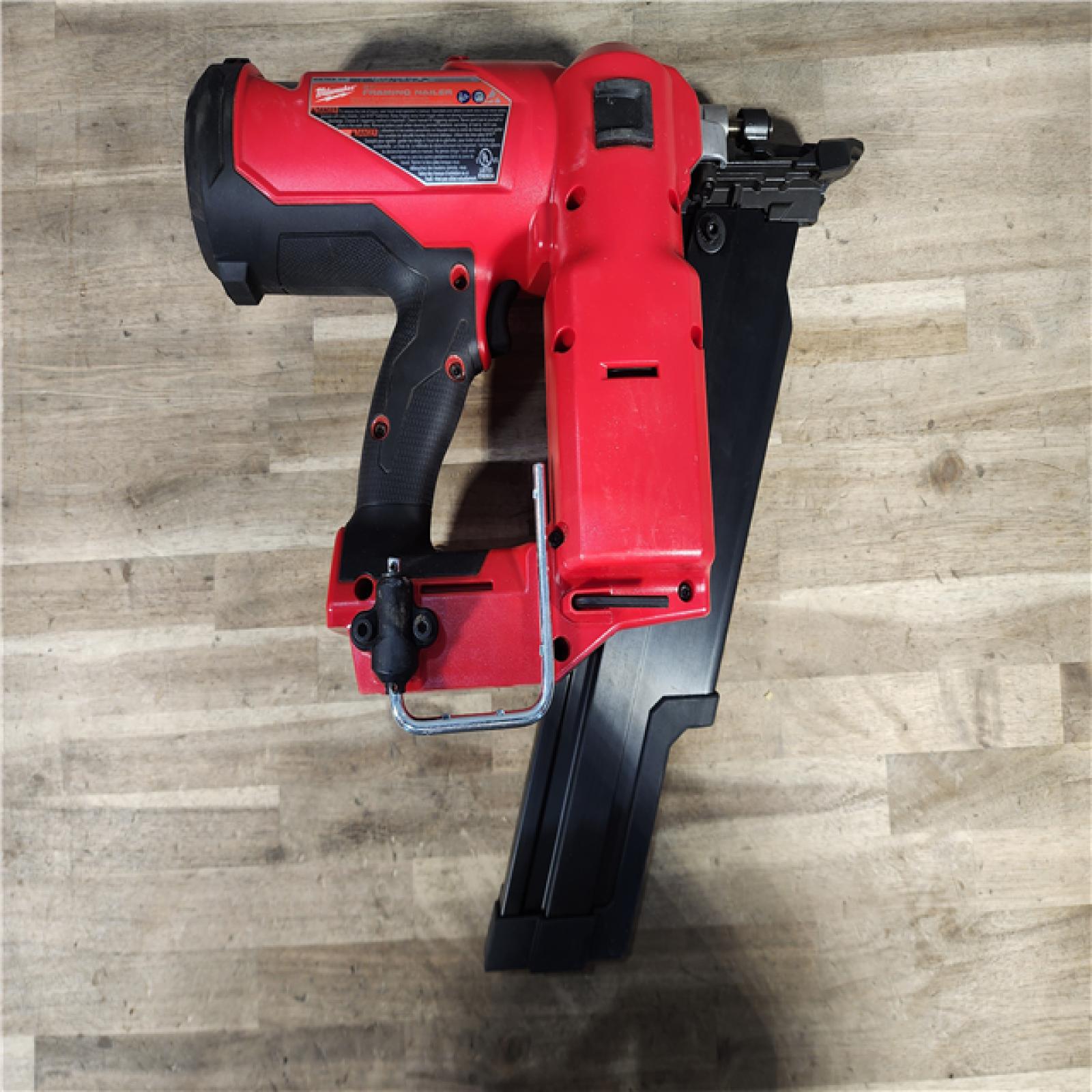 HOUSTON LOCATION - AS-IS Milwaukee 2744-20 M18 FUEL 3-1/2 in. 18-Volt 21-Degree Lithium-Ion Brushless Cordless Framing Nailer (Tool-Only)