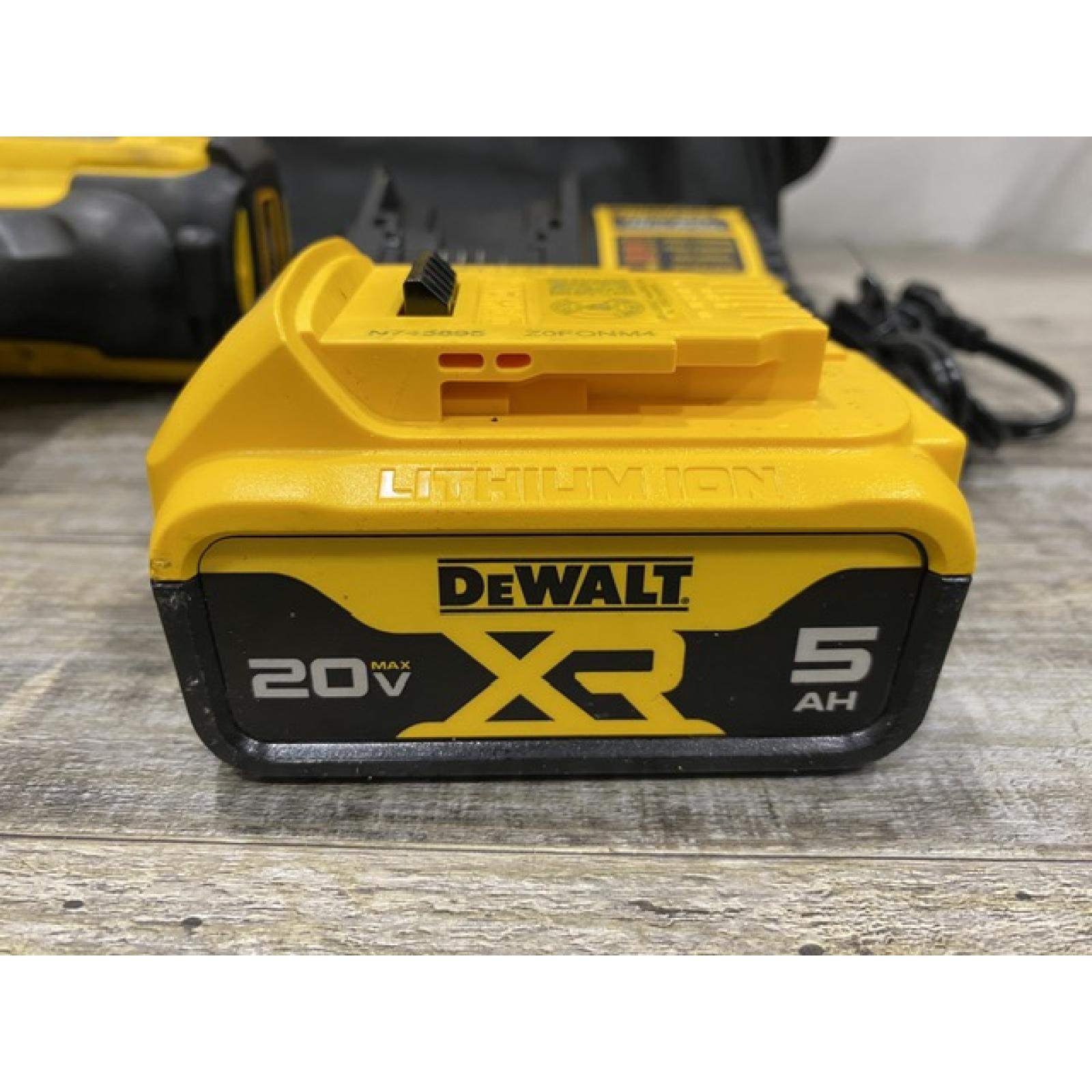 AS-IS DEWALT 20V MAX Lithium-Ion Cordless 1/2 in. Impact Wrench Kit