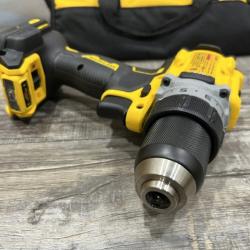 AS-IS DEWALT 20V XR Lithium-Ion Cordless Brushless 1/2 in. Drill/Driver Kit