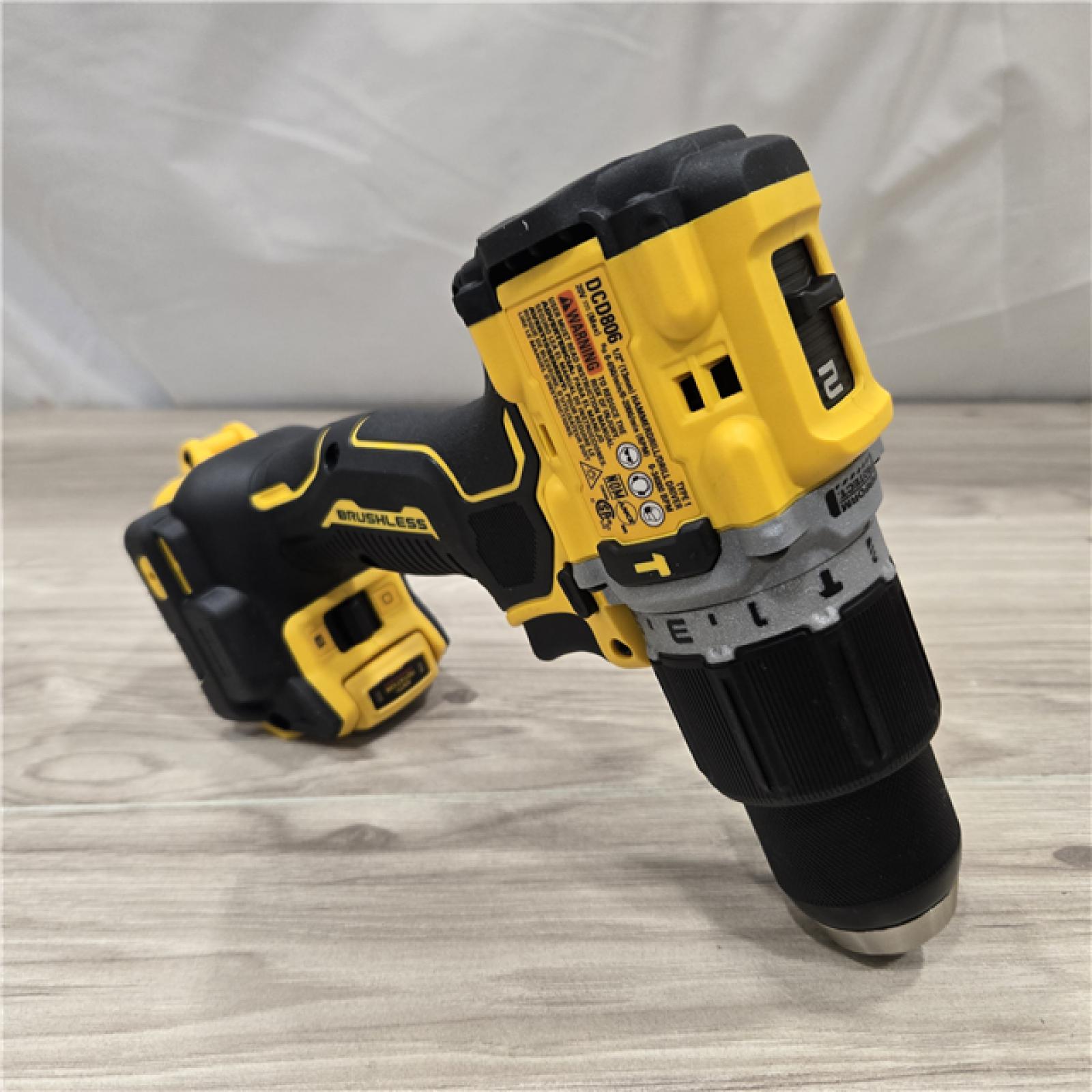 AS-IS DeWalt 20V XR Lithium-Ion Cordless 2-Tool Combo Ki