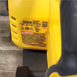 HOUSTON LOCATION - AS-IS (APPEARS LIKE NEW) DeWALT Flexvolt Max 7-1/4  60V Brushless Circular Saw DCS578B (Bare Tool)
