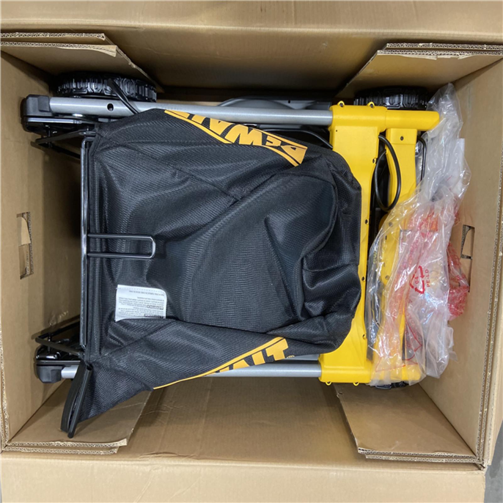 DALLAS LOCATION - DEWALT FLEXVOLT 2x60V MAX 21 in. Cordless Battery Powered Self Propelled Lawn Mower