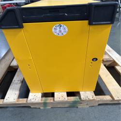 California AS-IS DeWalt 4-Drawer Tool Chest