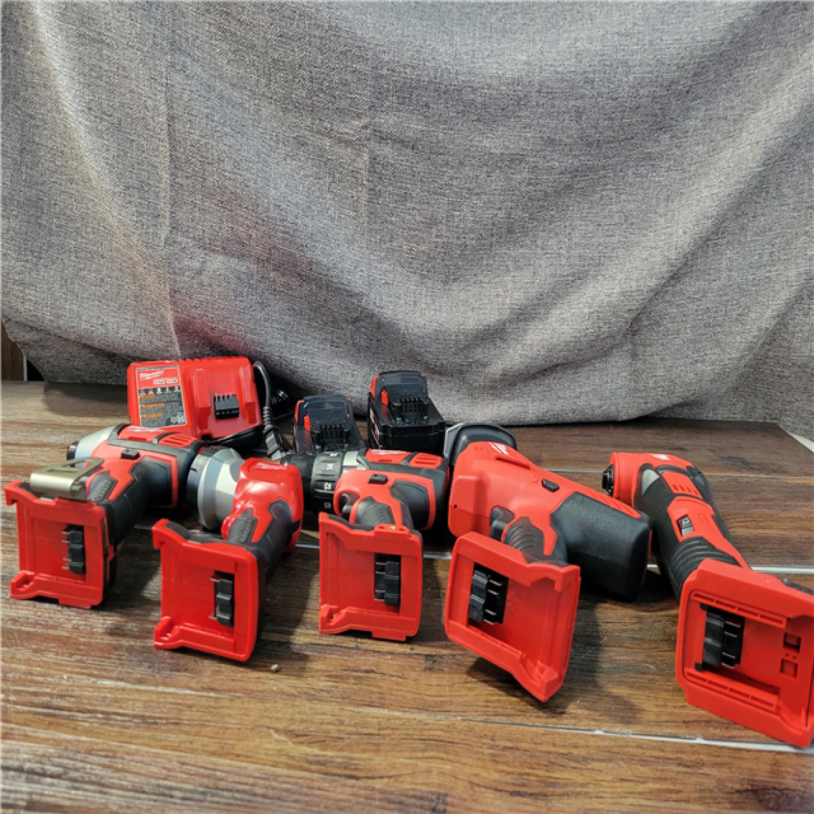 CALIFORNIA NEW MILWAUKEE M18 5-TOOL COMBO KIT(BATTERIES,CHARGER,AND BAG INCLUDED)