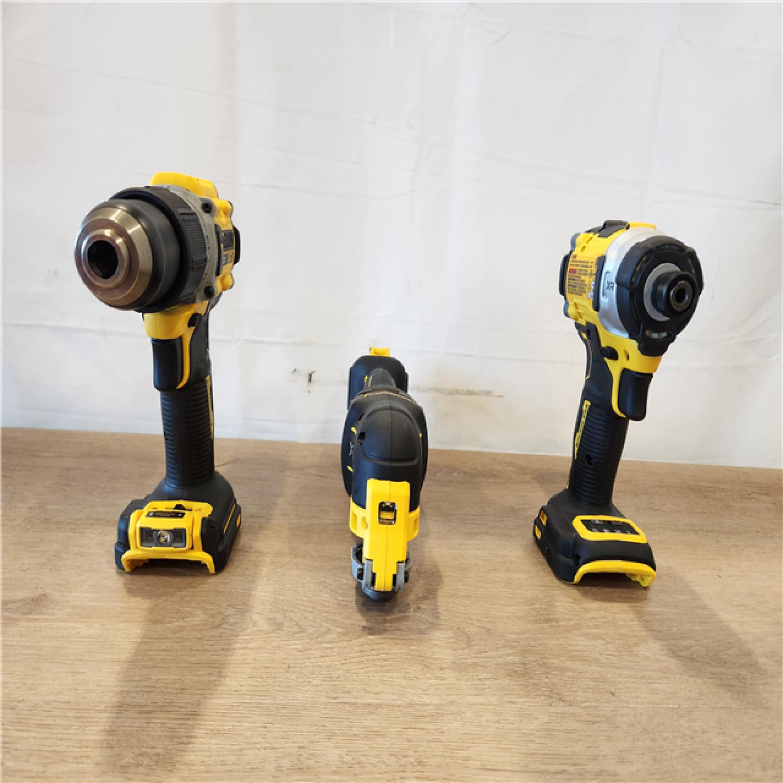 AS-IS- DEWALT 20V MAX Lithium-Ion Cordless 3-Tool Combo Kit