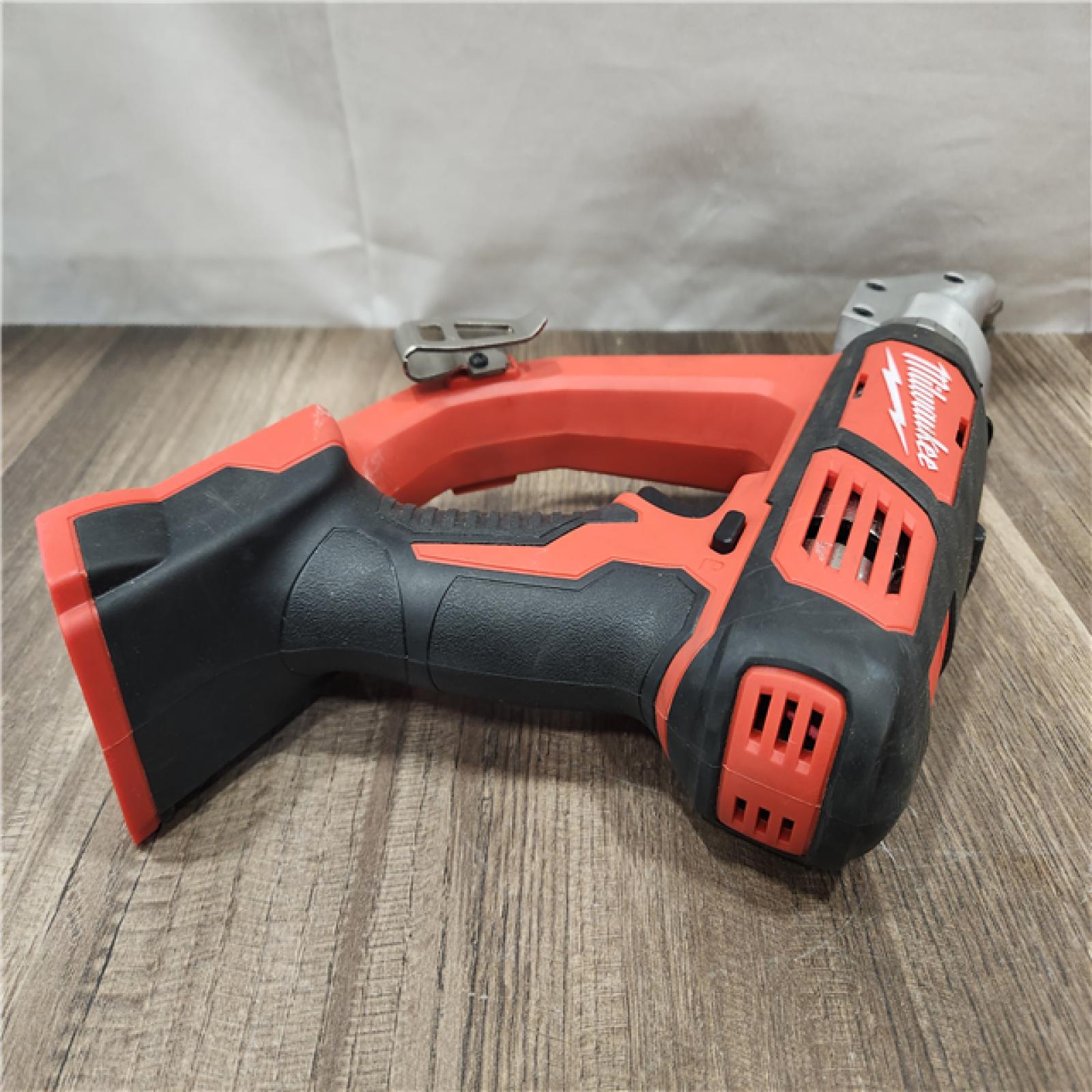 AS-IS- Milwaukee M18 18V Lithium-ion Cordless 18-gauge Double Cut Metal Shear (Tool-Only)