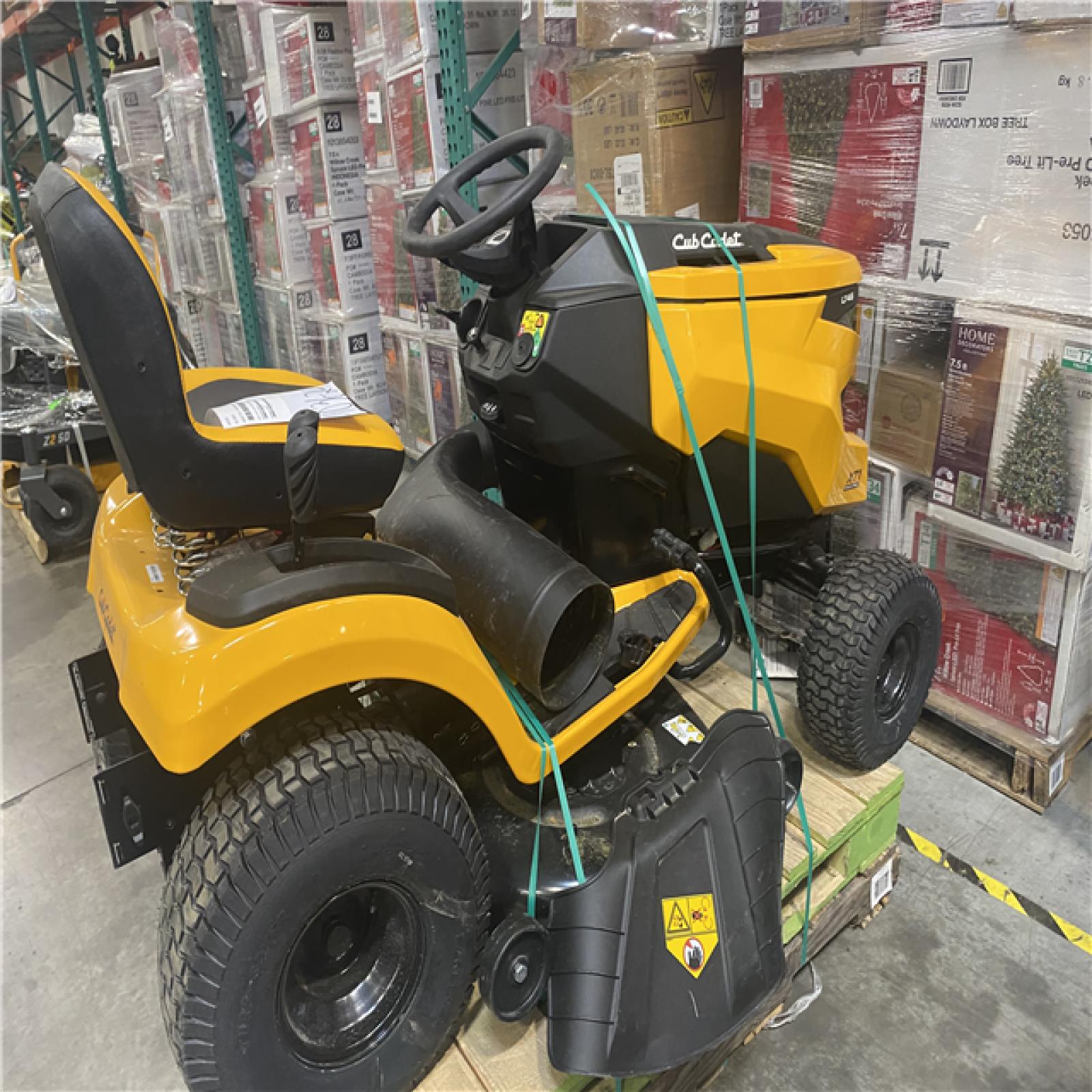 Dallas Location - As-Is Cub Cadet XT1 Enduro LT 46 in. 22 HP Gas Riding Lawn Tractor