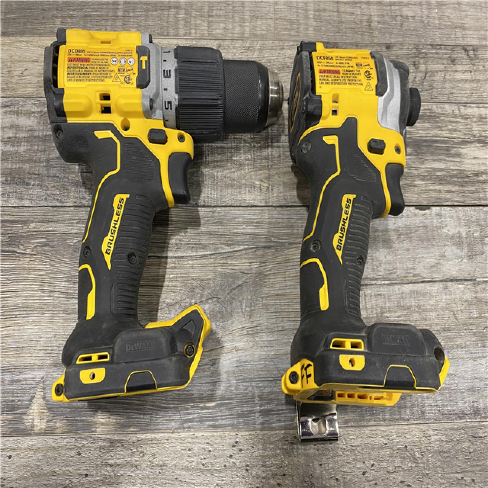 AS-IS DEWALT 20V MAX XR Hammer Drill/ Impact Driver Kit