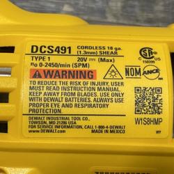 AS-IS DEWALT 20V MAX Cordless 18-Gauge Swivel Head Shears (Tool Only)