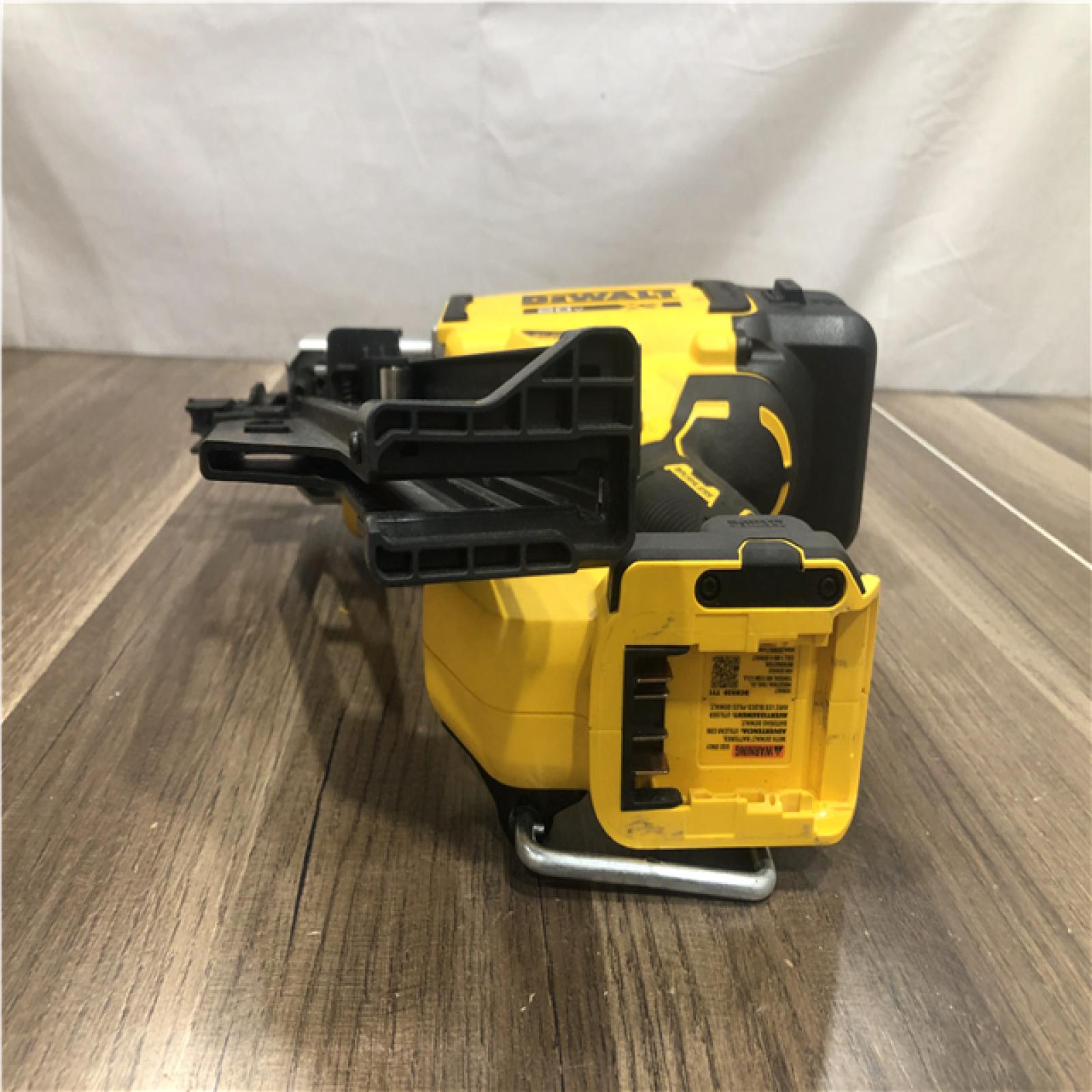 AS-IS DEWALT 20-Volt 21° Cordless Framing Nailer (Tool-Only)