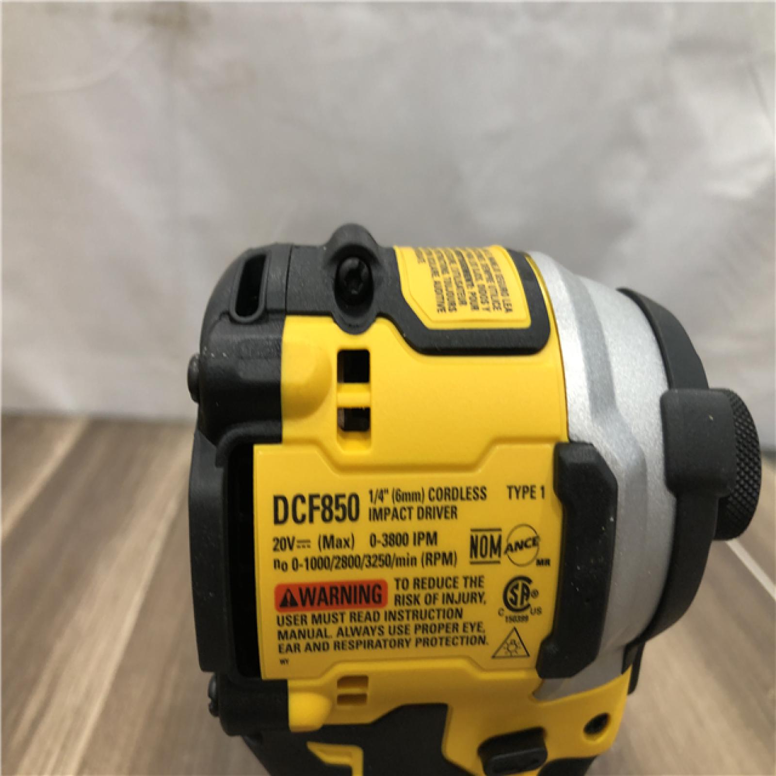 AS-IS DEWALT ATOMIC 20V MAX Cordless Brushless Compact 1/4 in. Impact Driver (Tool Only)