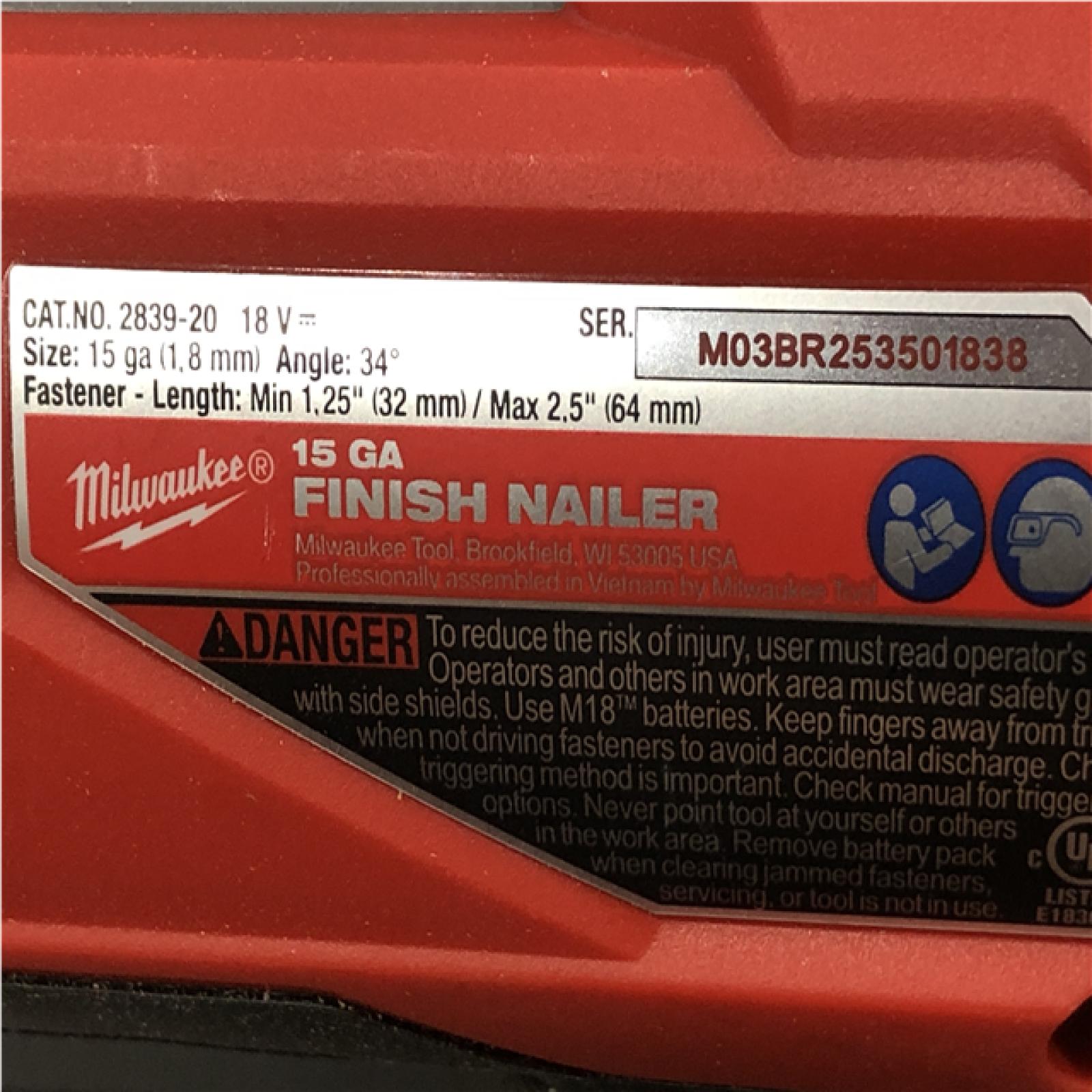 AS-IS Milwaukee FUEL 18V Lithium-Ion Brushless Cordless Gen II 15-Gauge Angled Nailer (Tool-Only)
