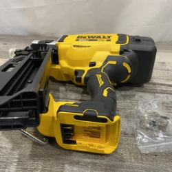 AS-IS DEWALT 20-Volt 21° Cordless Framing Nailer (Tool-Only)
